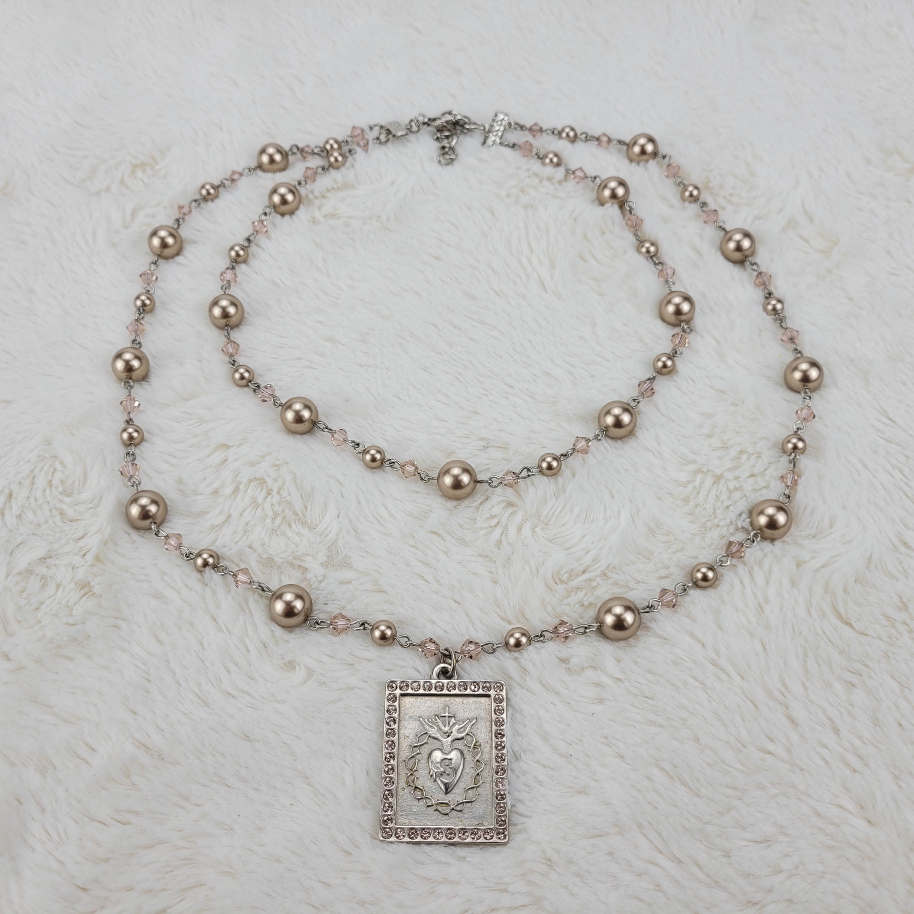 1990s Era Pieces – keepsakevintage.com