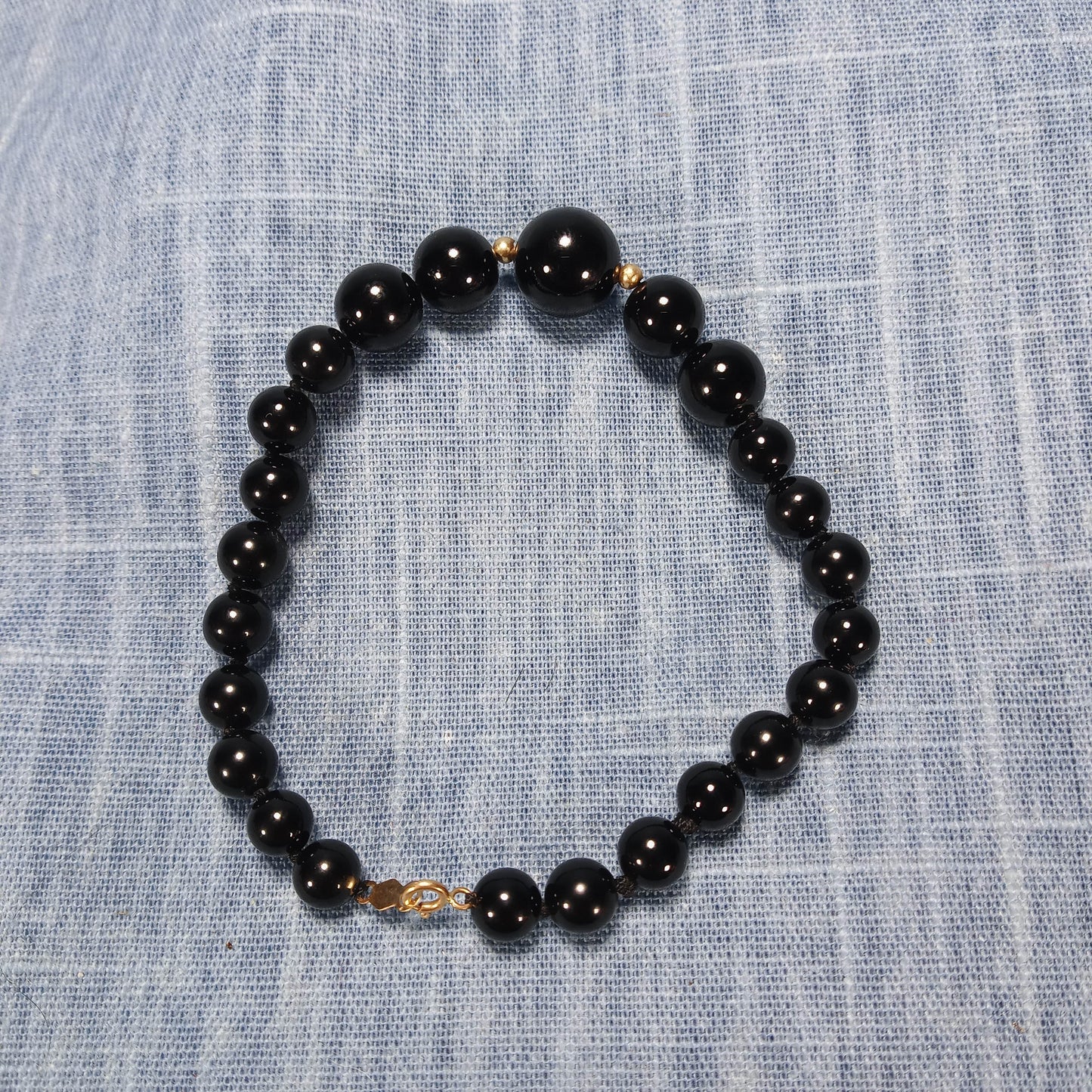 1960s Graduating Black Bead Vintage Bracelet