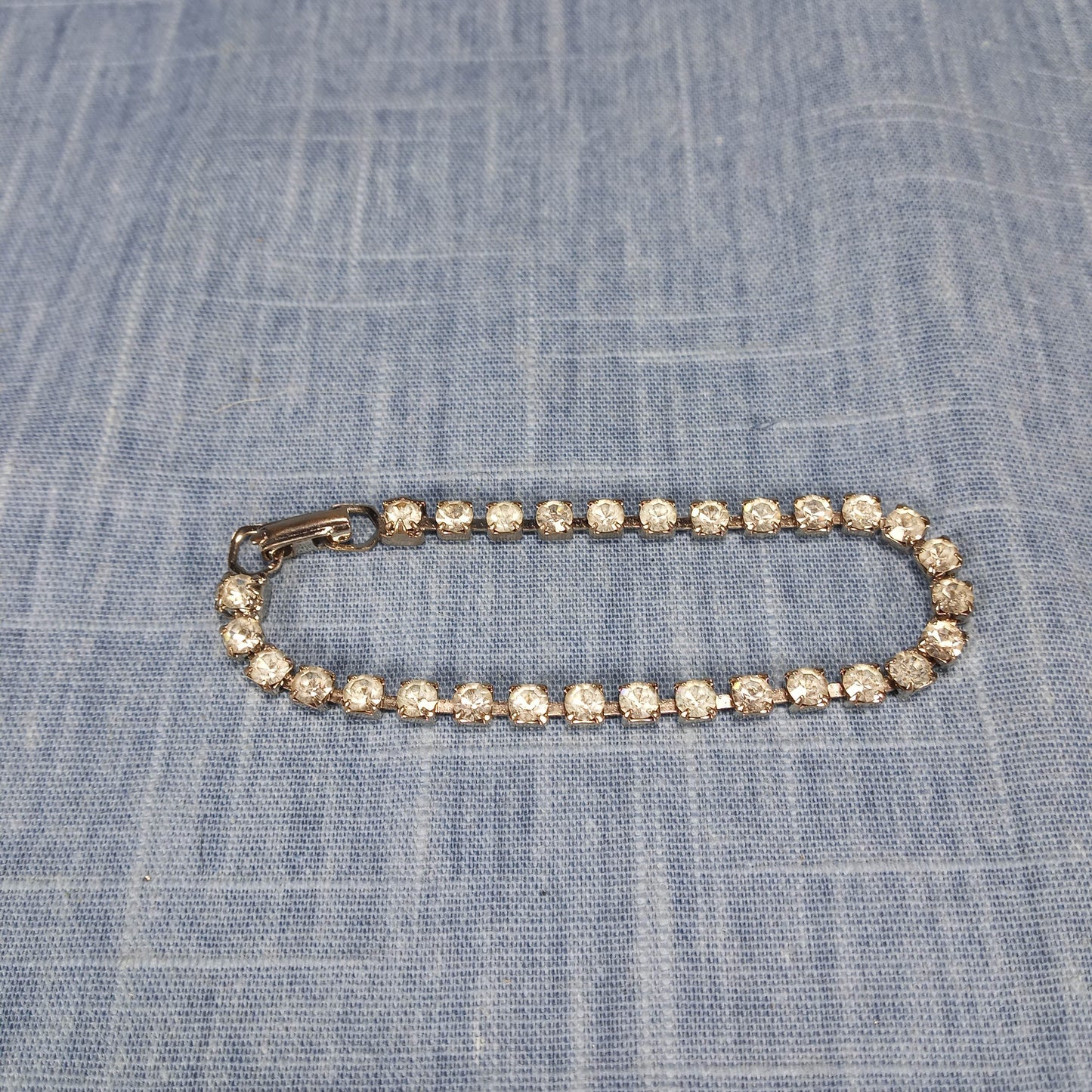 1980s Vintage Bracelet with Clear Rhinestones