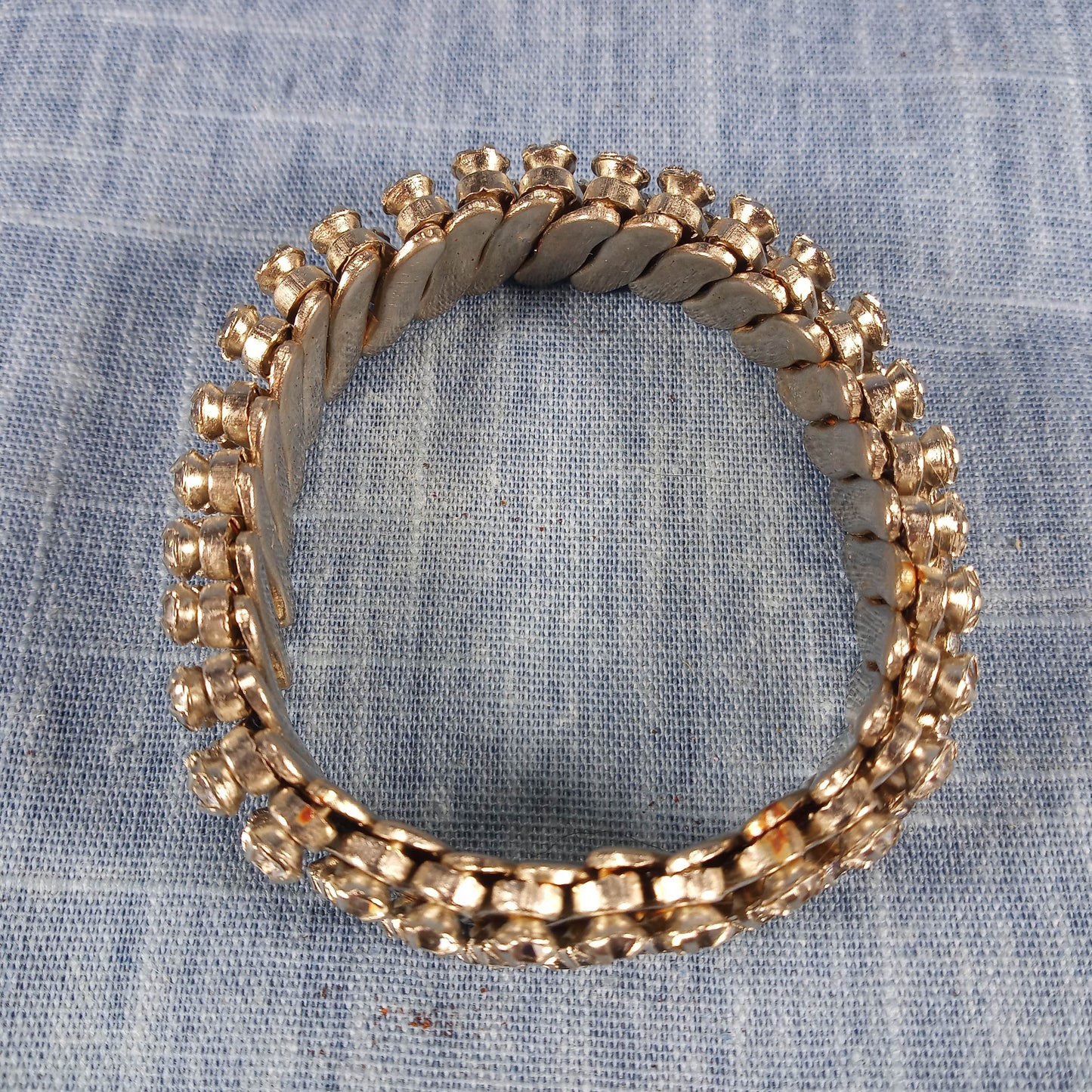 1960s Vintage Expanding Bracelet with Clear Rhinestones