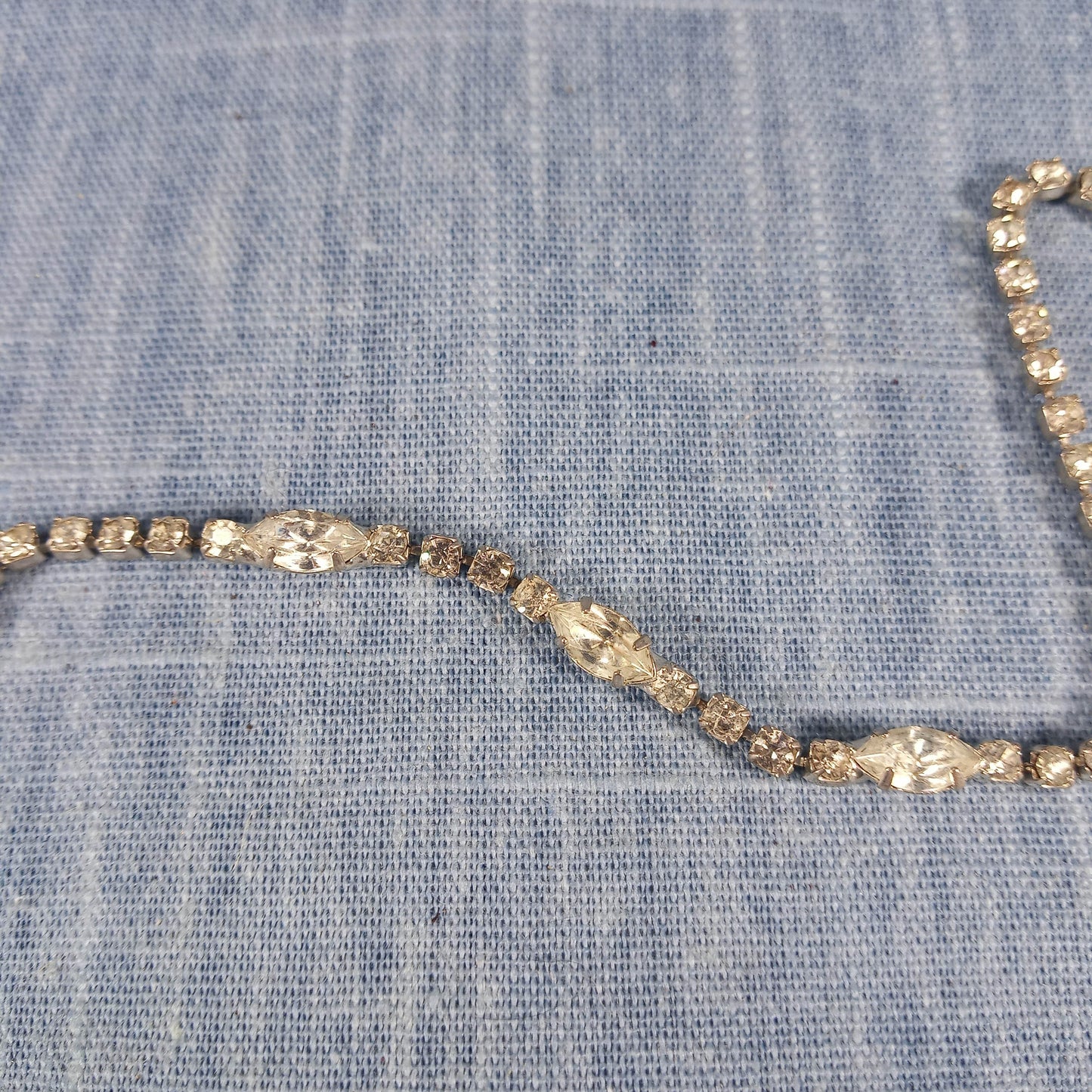 1960s Vintage Bracelet with Clear Large and Small Rhinestones