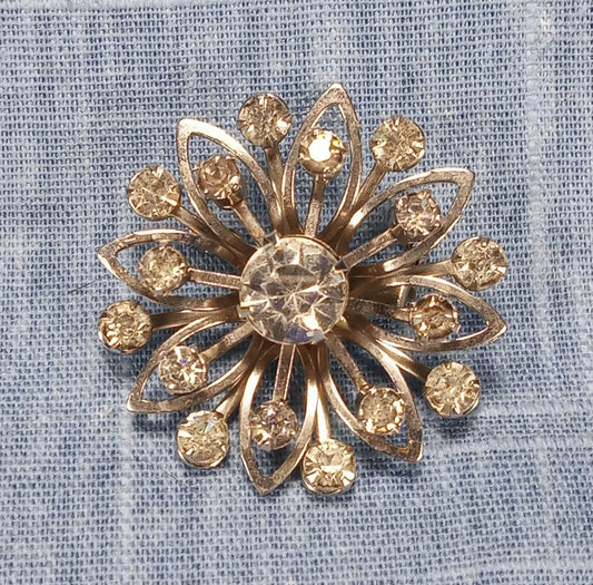 1950s Vintage Silver Tone Metal and Clear Rhinestone Starburst Pin