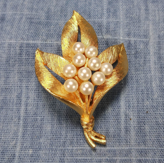 1970s Vintage Gold and Pearl Bead Leaf Pin by J.J.