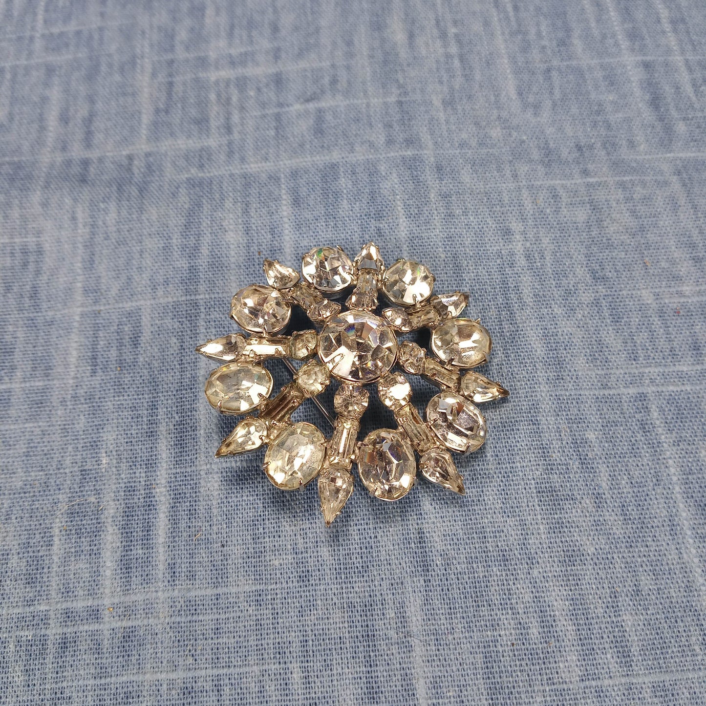 1950s Vintage Clear Rhinestone Dome Vintage Brooch