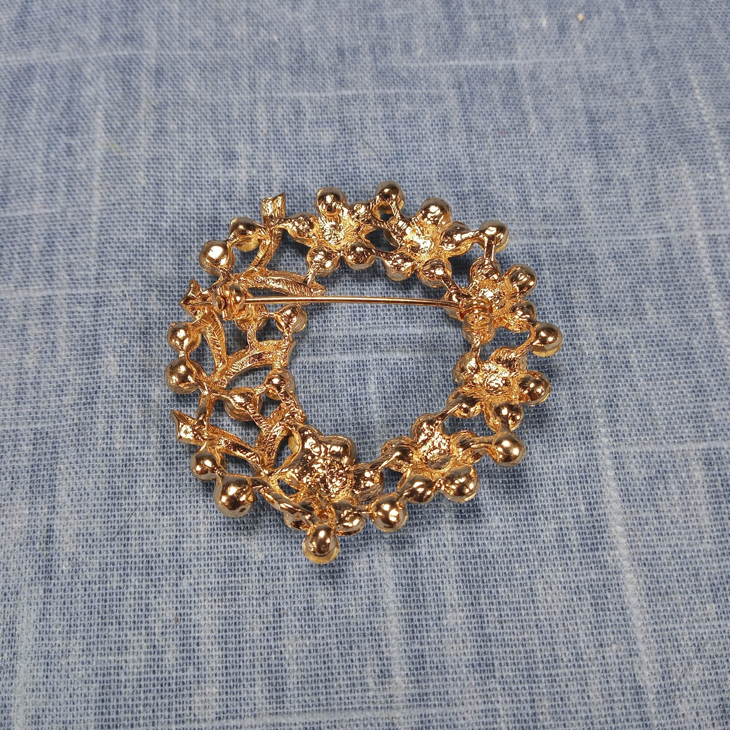 1960s Vintage Rhinestone Circle Vintage Brooch
