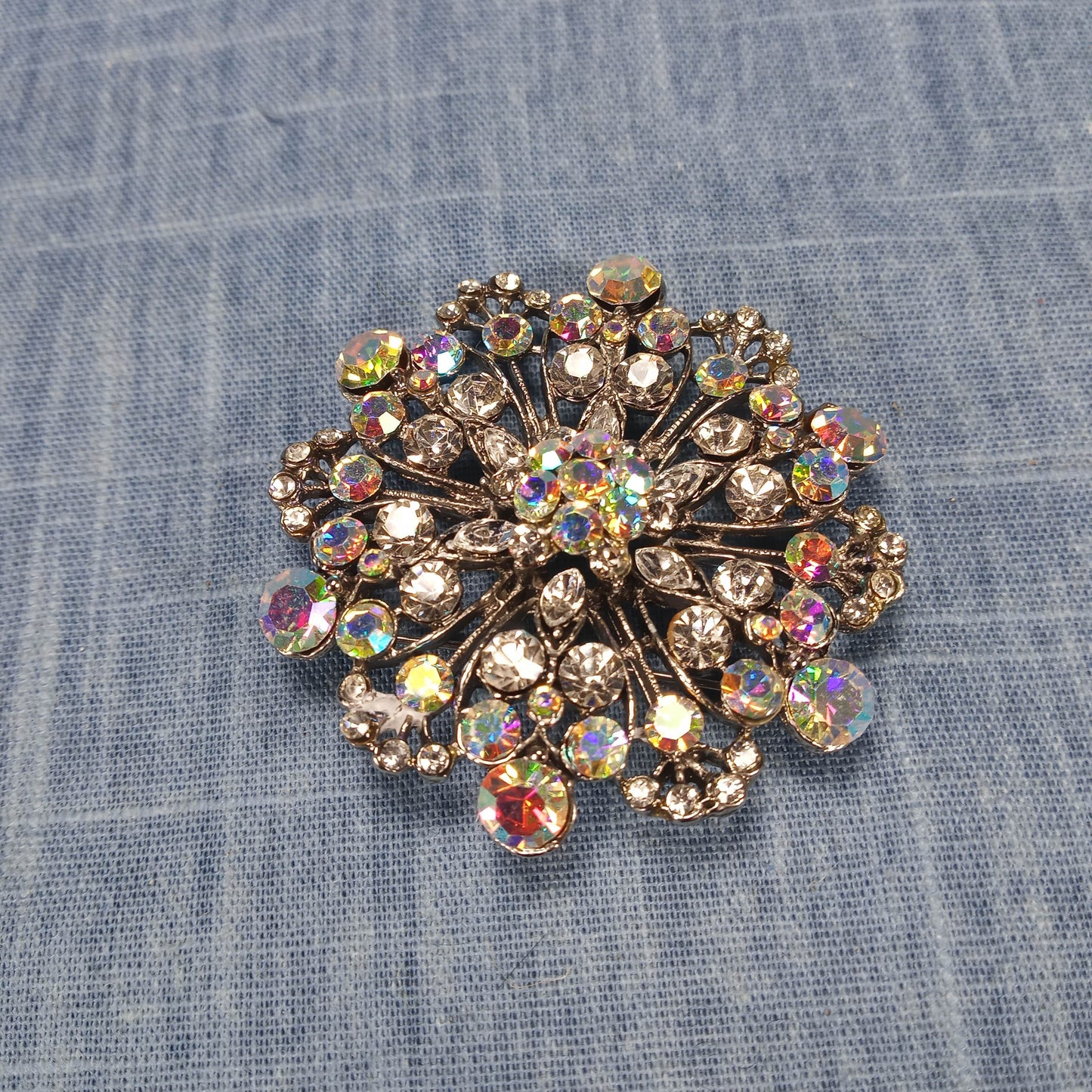 1980s Vintage Cluster Brooch with Aurora Borealis Rhinestones