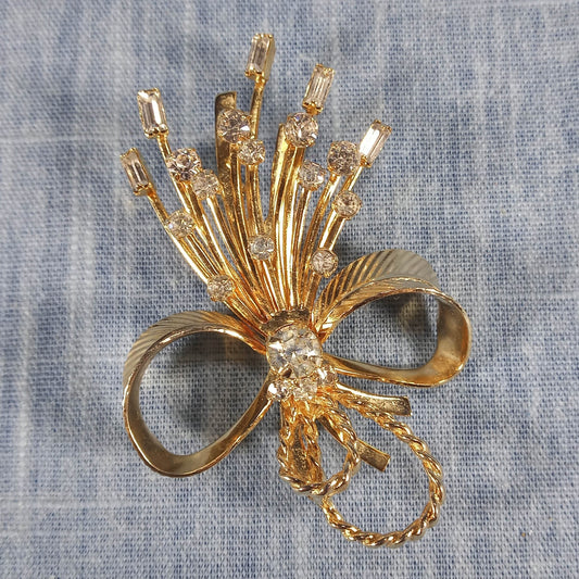1990s Vintage Bow Spray Pin with Clear Rhinestones