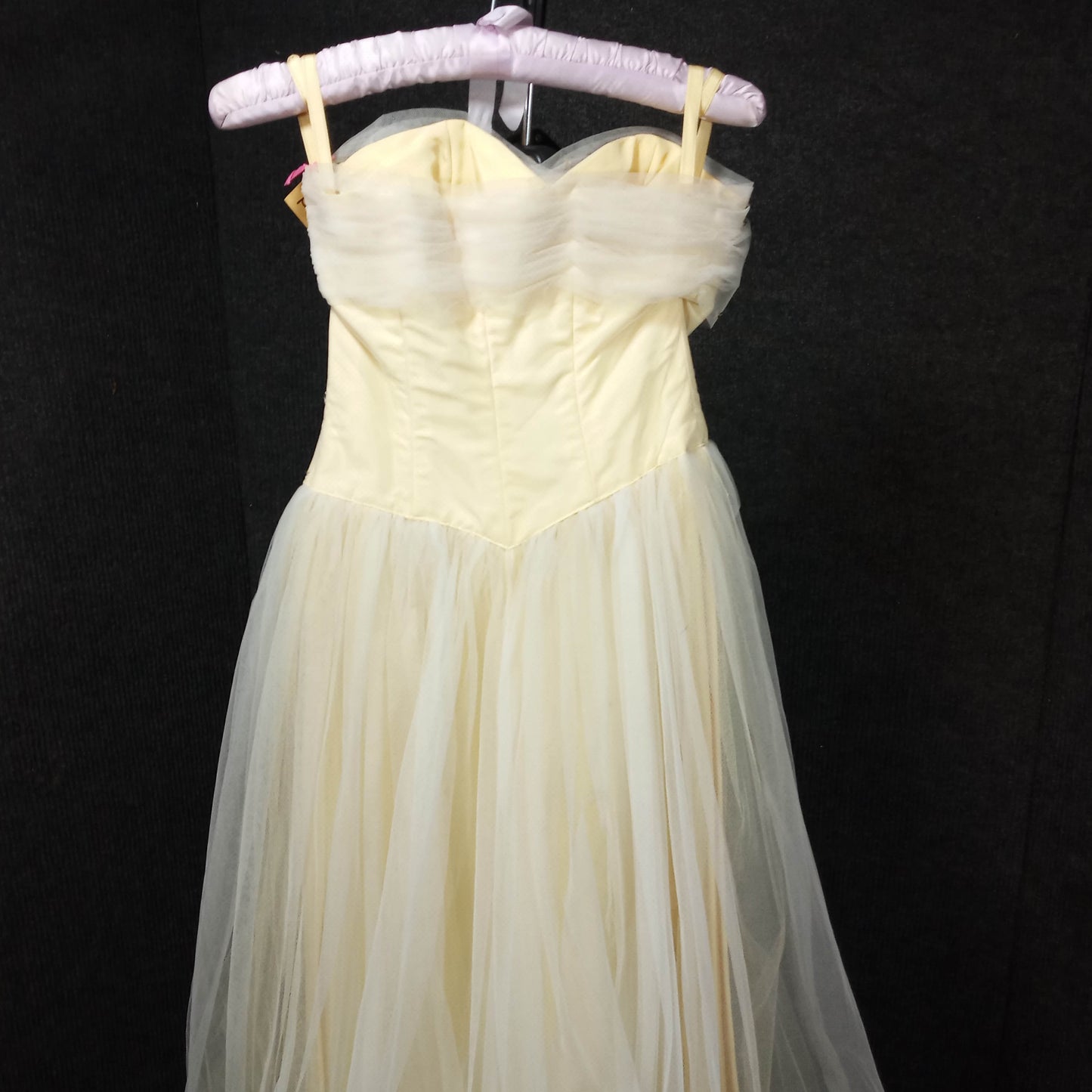 1950s Yellow Chiffon w/lace Sequin Bodice Tule Covered Skirt Cupcake Dress