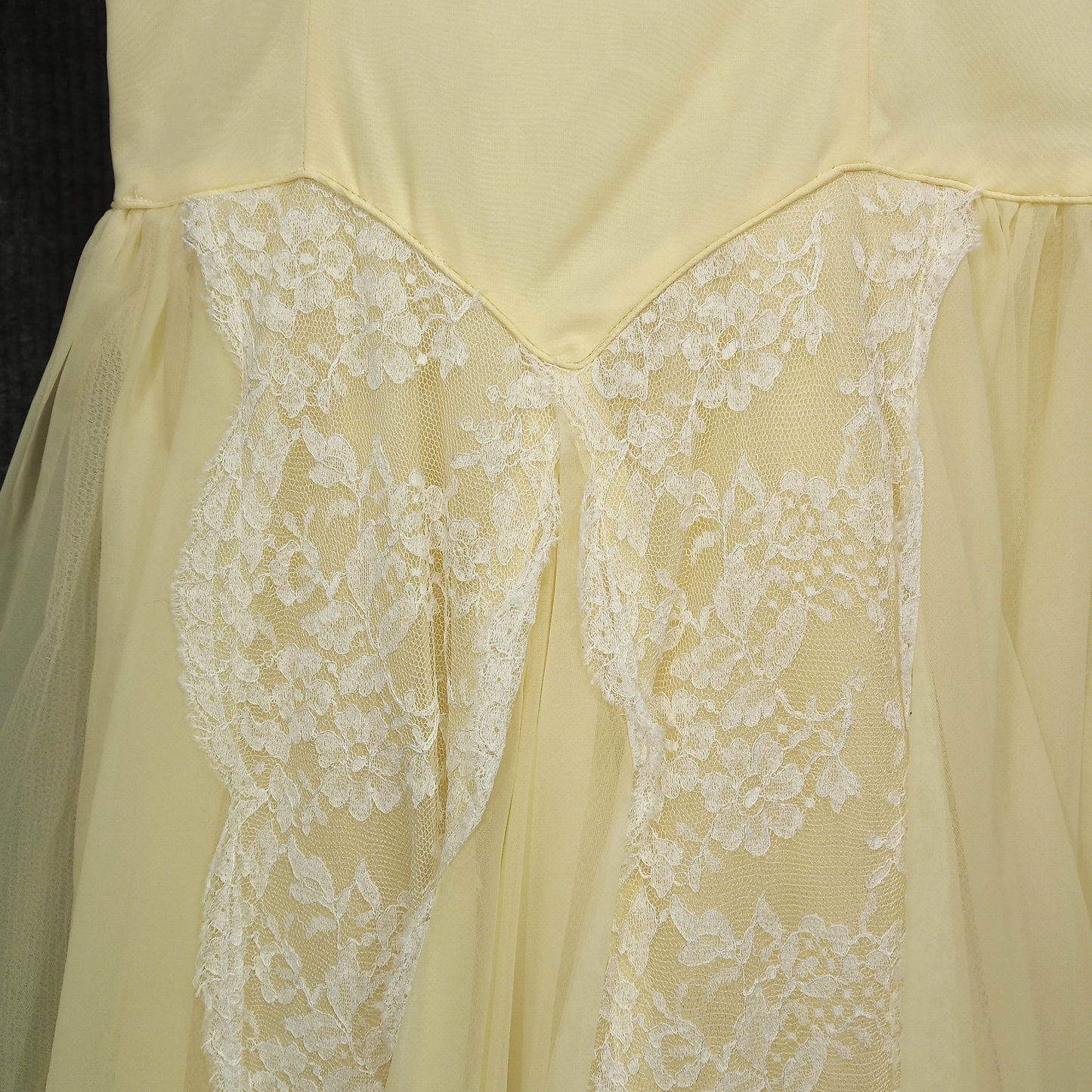 1950's Yellow and Lace Cupcake Dress