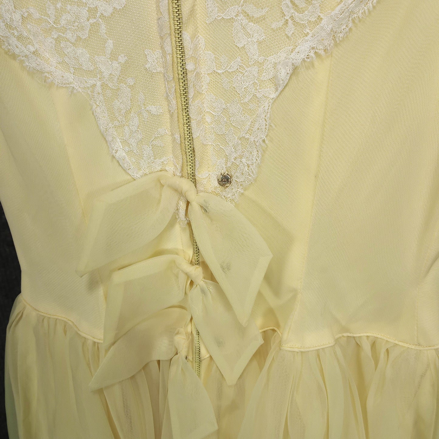 1950's Yellow and Lace Cupcake Dress