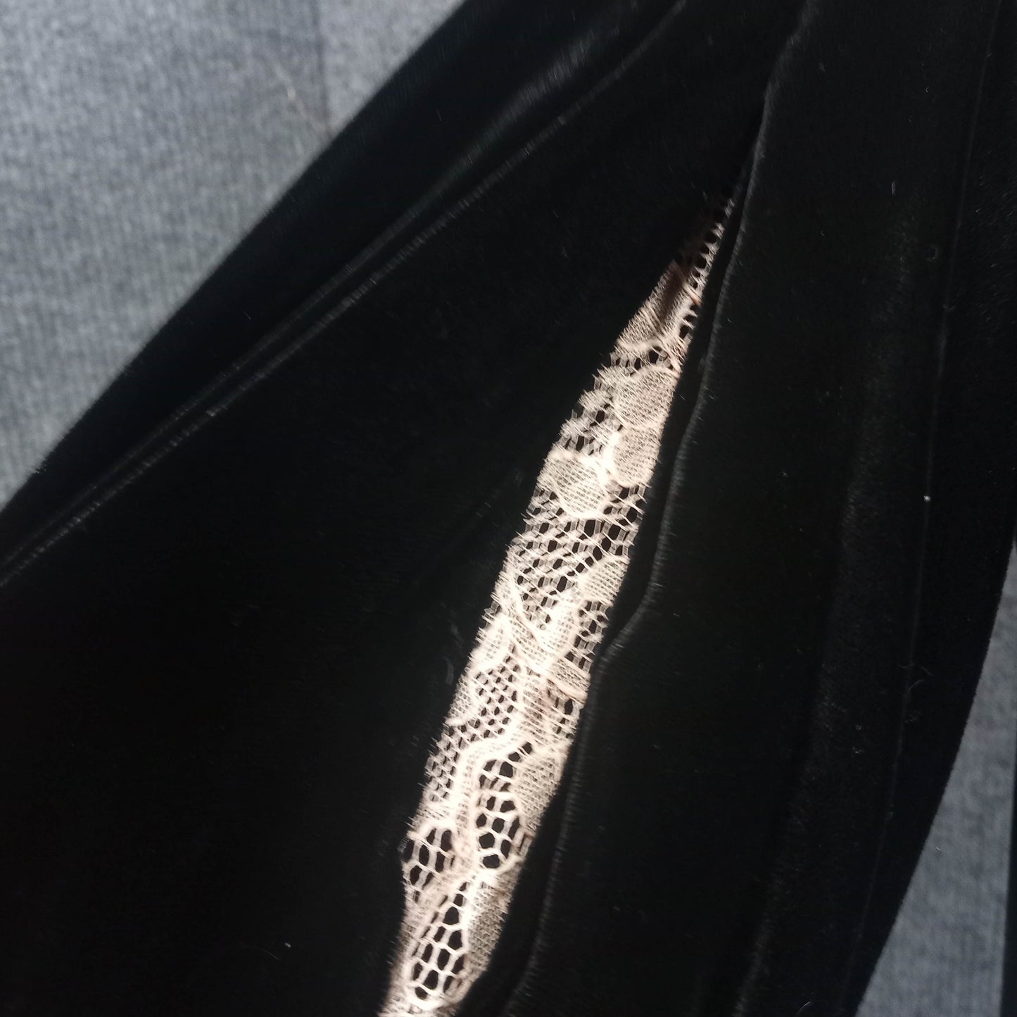 1920's Vintage Black Silk Velvet Drop Waist Flapper Dress