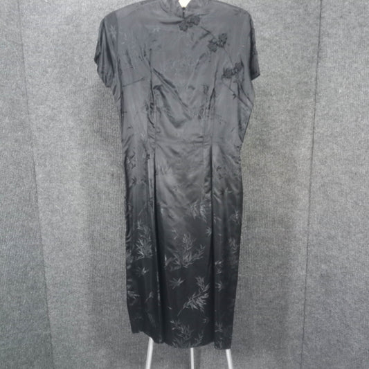 1950s Vintage Dress: Black Damask Silk Sheath