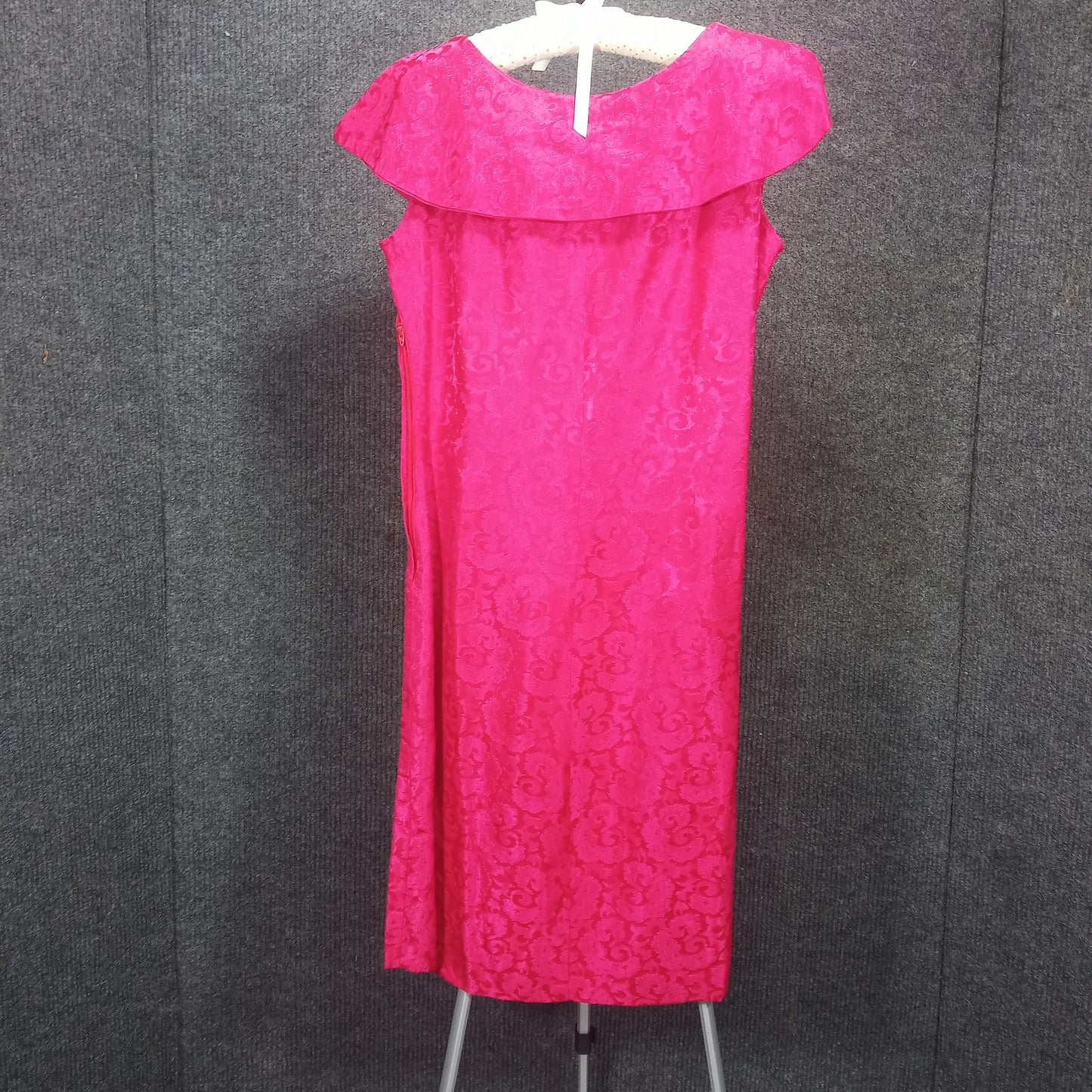 1950's Fuchsia Brocade Shawl Collar Wiggle Dress