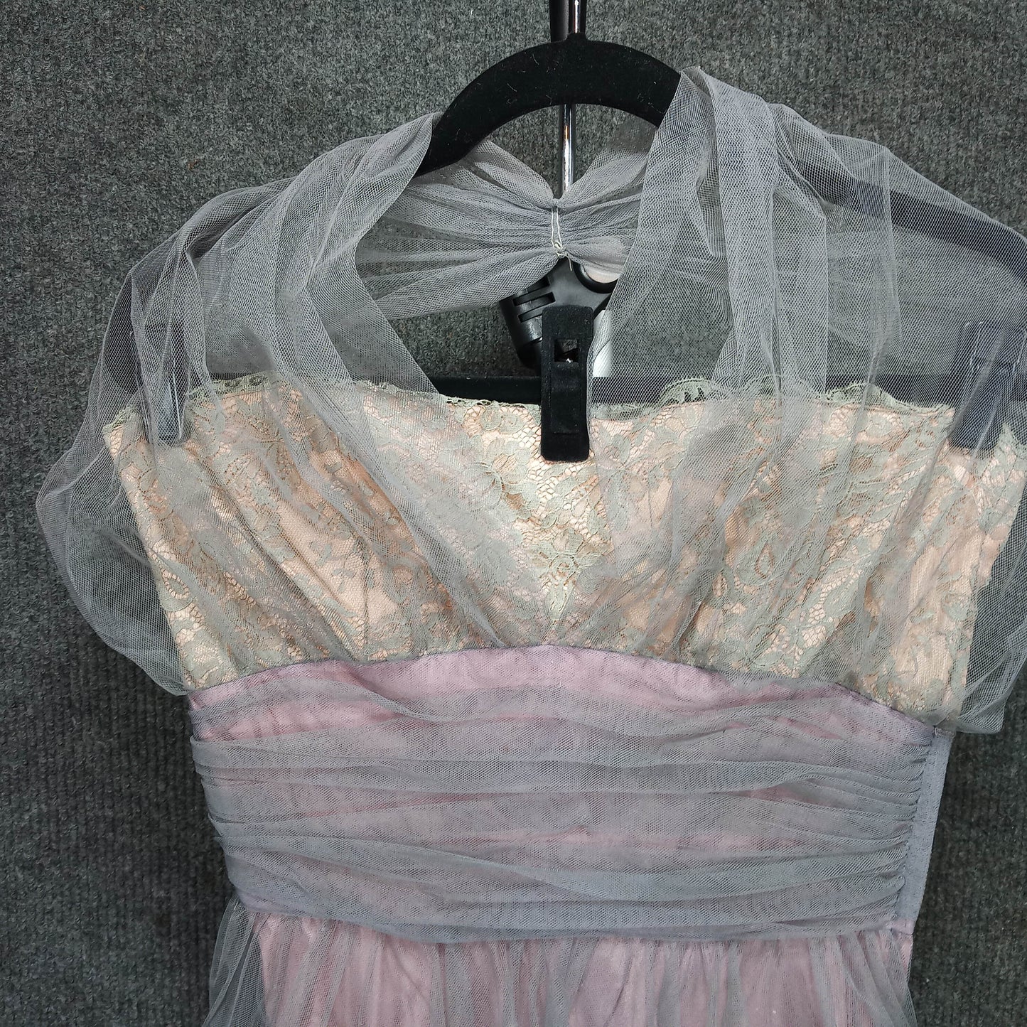 1950's Tulle Lace Shelf Bust Halter Party Dress