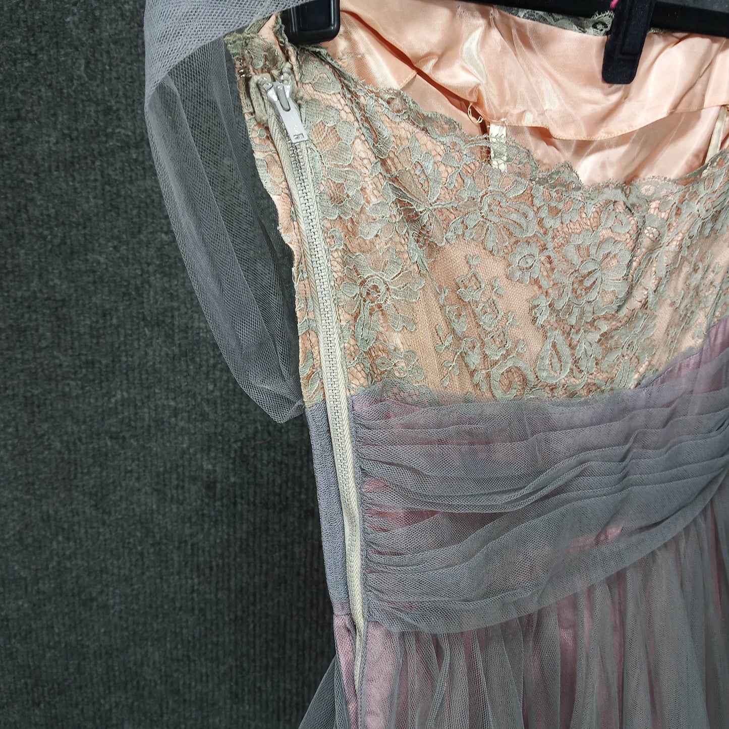 1950's Tulle Lace Shelf Bust Halter Party Dress