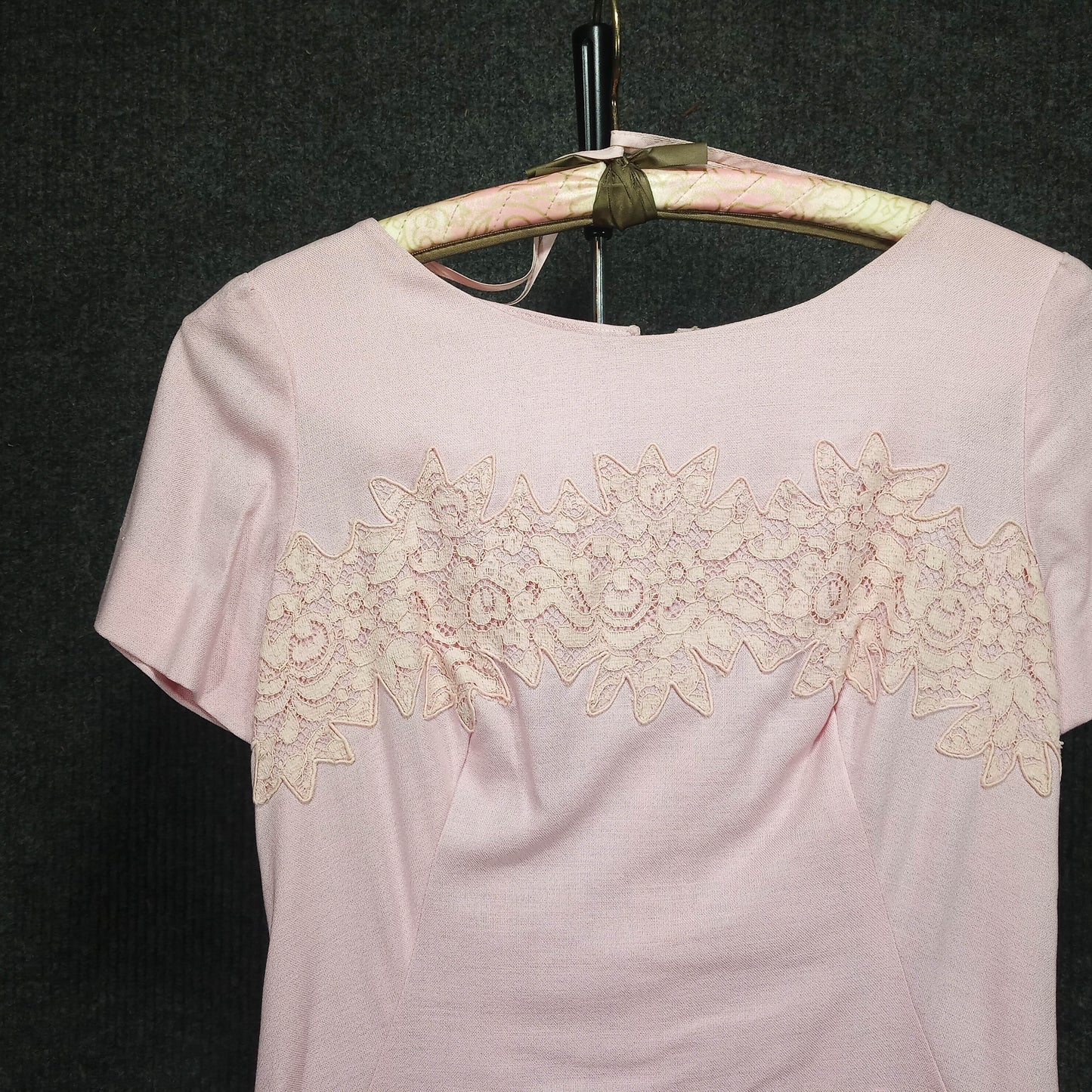 1960's Pink Linen & Cotton Lace Tiered Shift by Cover Girl