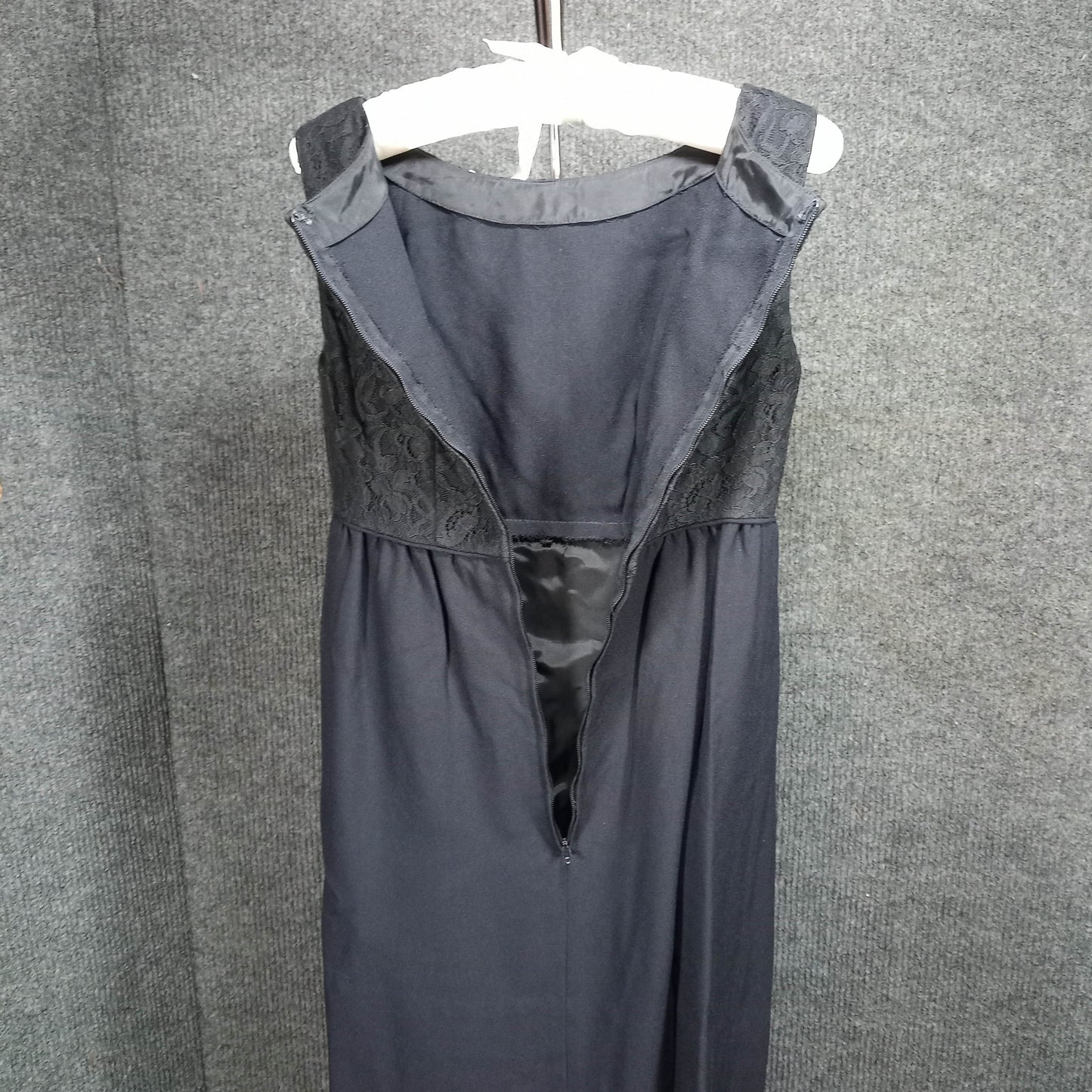 1960's Black Lace Bodice Rayon Sleeveless Sheath