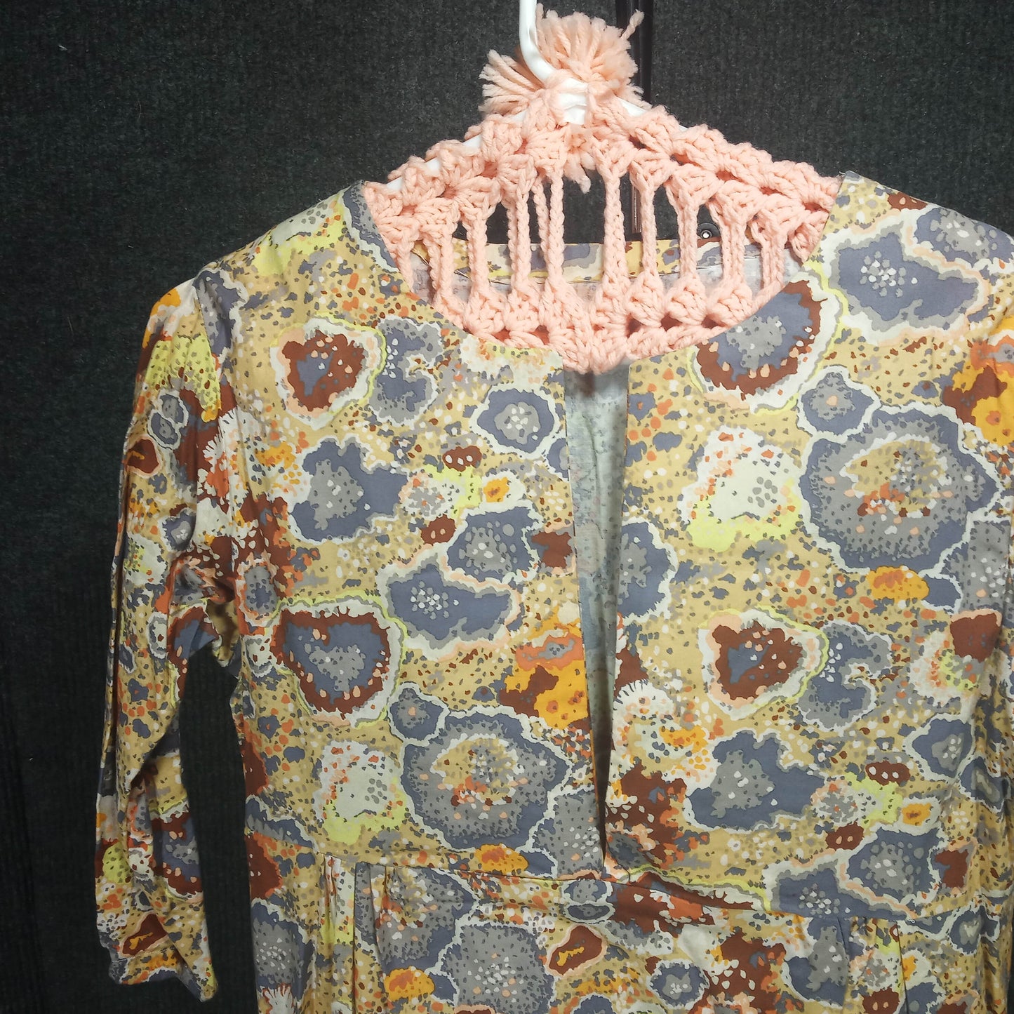 1950's Brown, Yellow & Gold Print Cotton Shift