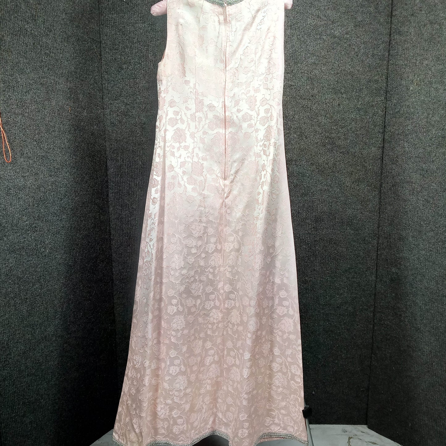 1950's Champagne Brocade Column Dress - Needs a Spot of Love!