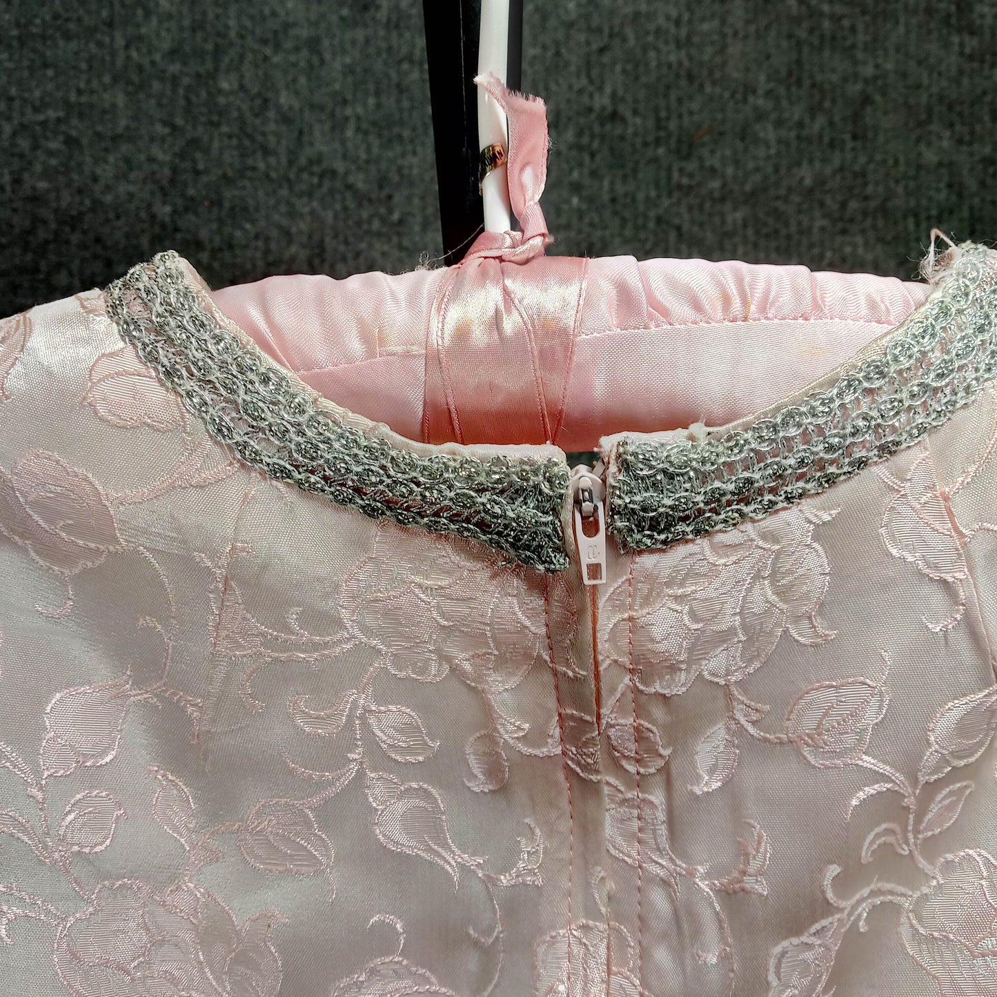 1950's Champagne Brocade Column Dress - Needs a Spot of Love!