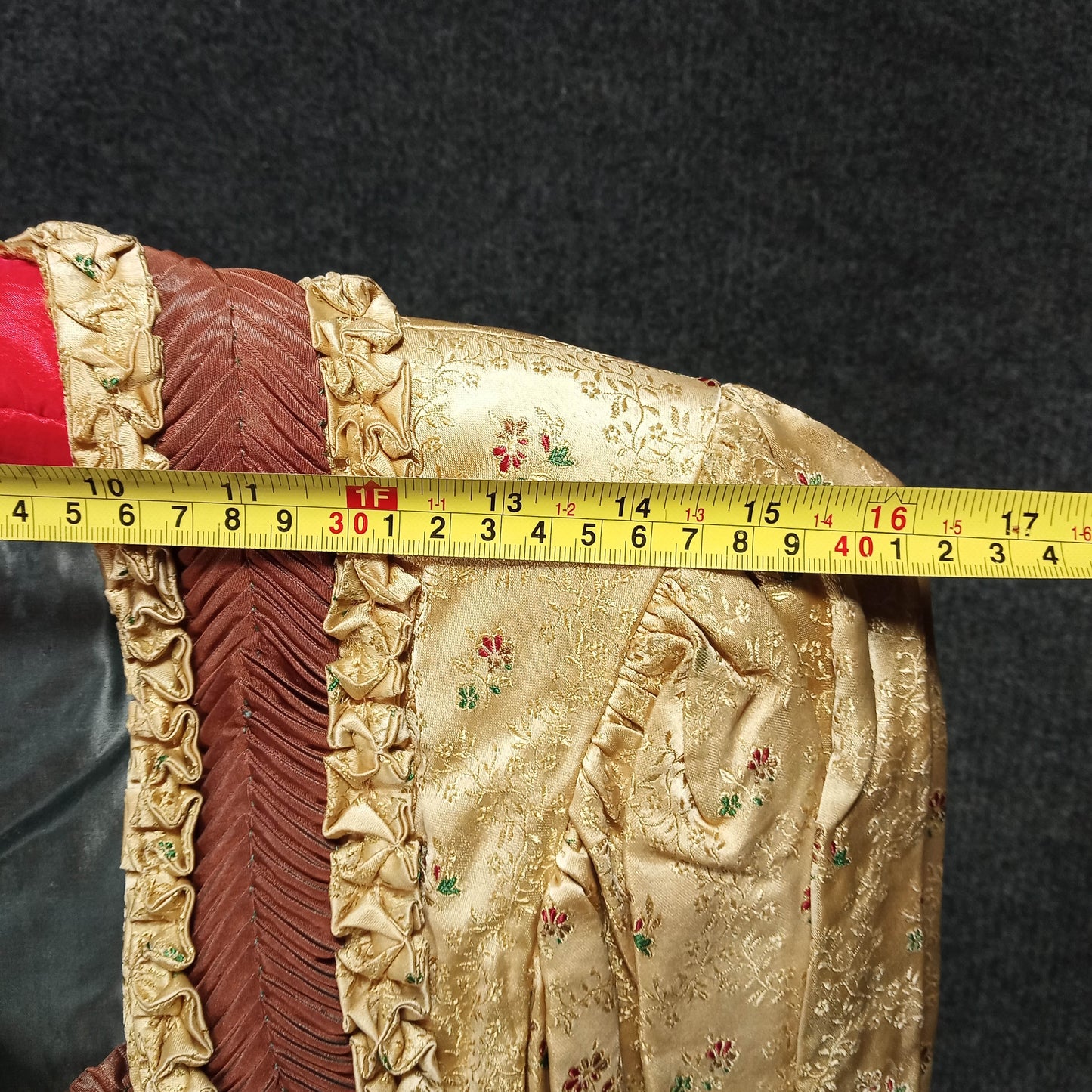 1950s Gold Floral Damask Dirndl Dress from Munich