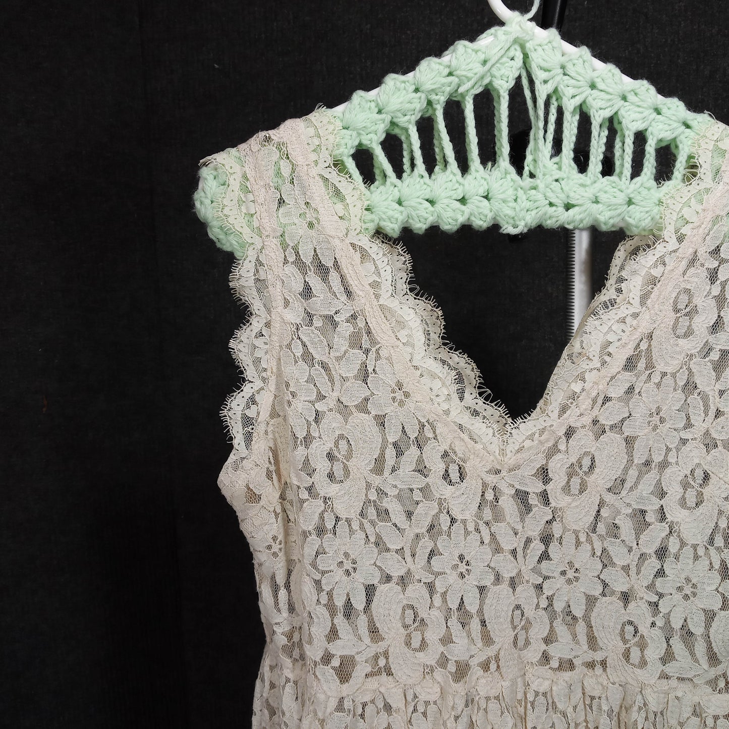 1970's Cream Lace Nighty Dress
