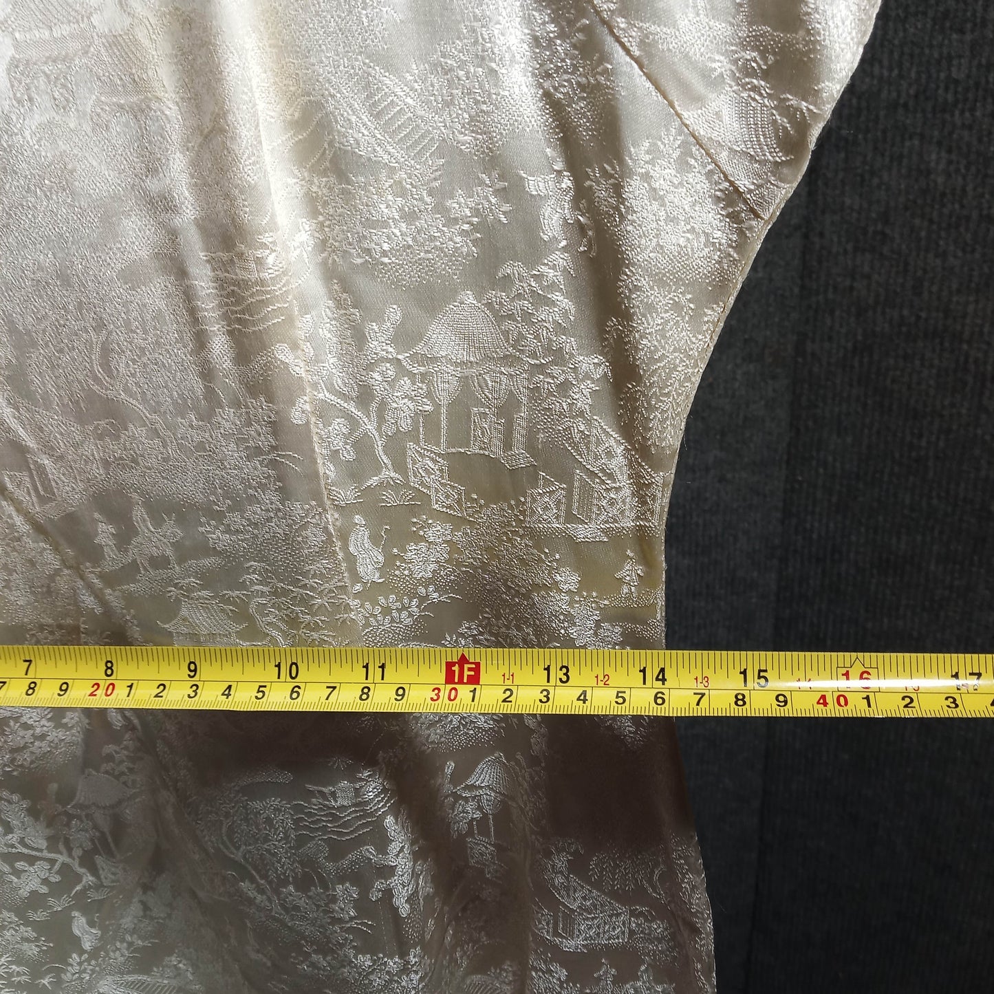1950's Cream Silk Damask Wiggle Dress with black Piping Made in Japan