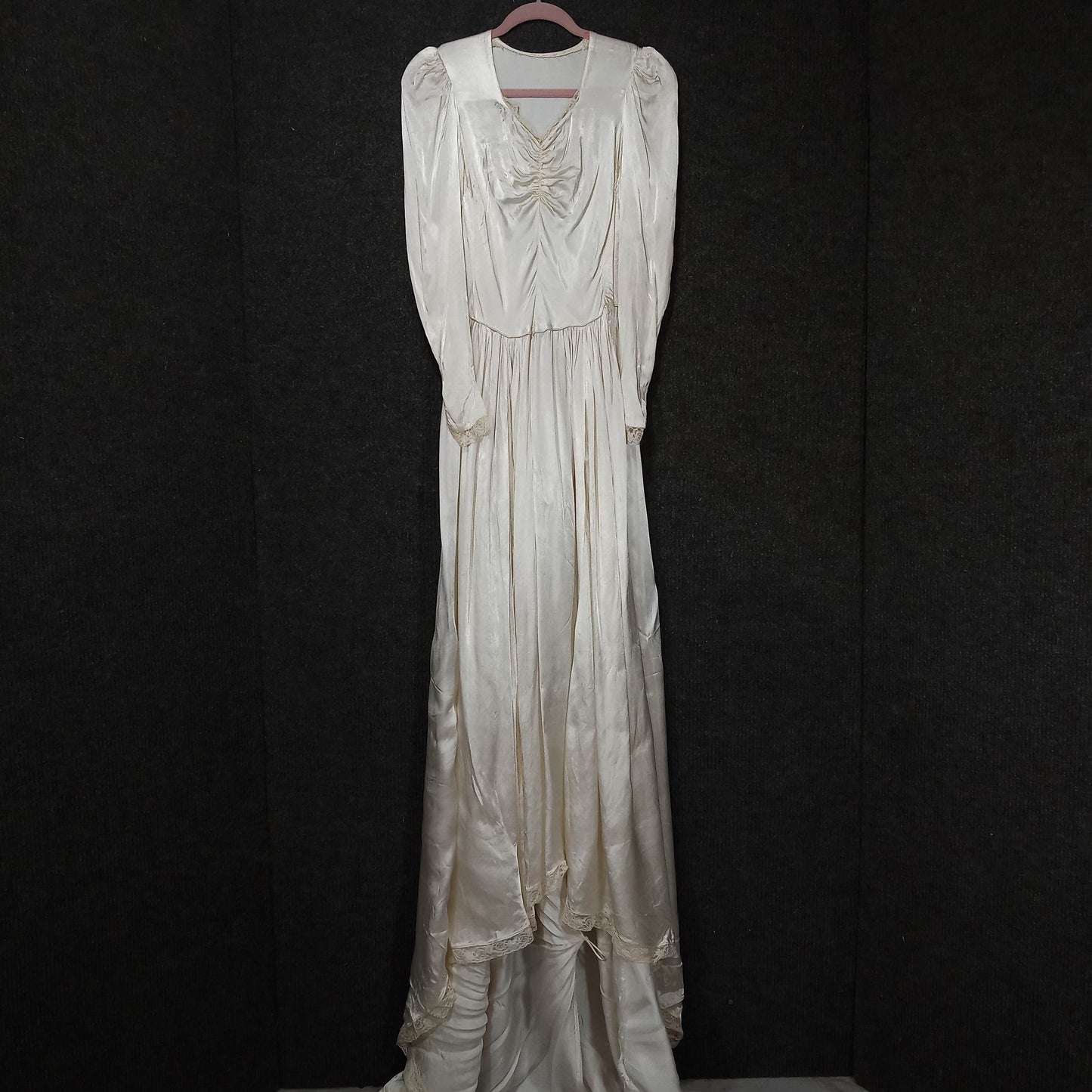 1930's White Bias Cut Hollywood Starlet Gown