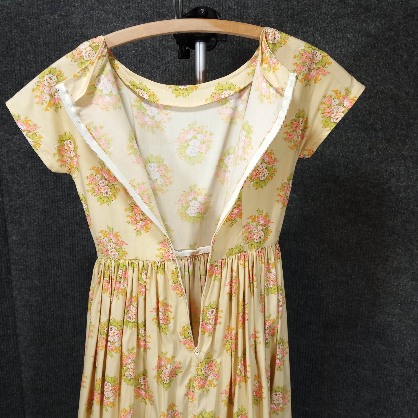 1950's Ecru Floral Yellow Cotton Circle Dress