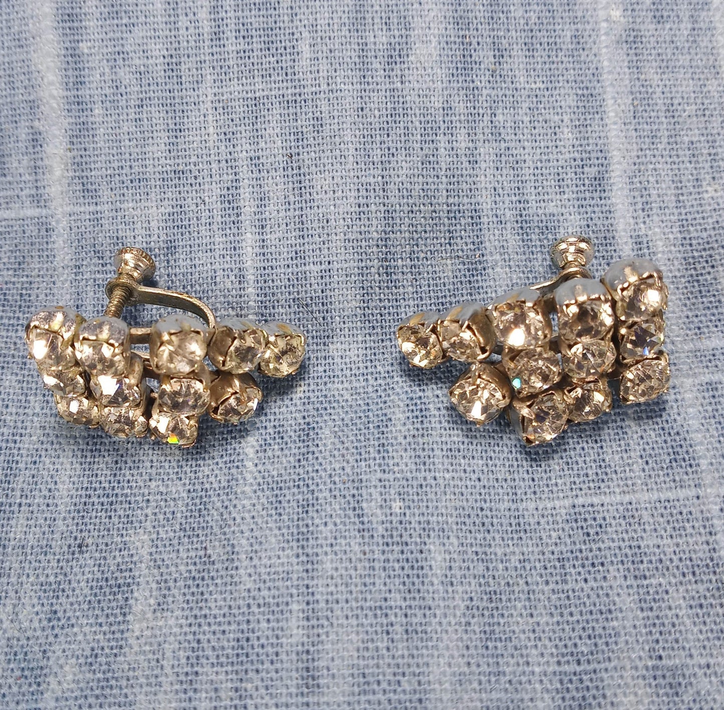 1950s Vintage Clear Rhinestone Screw Back Earrings