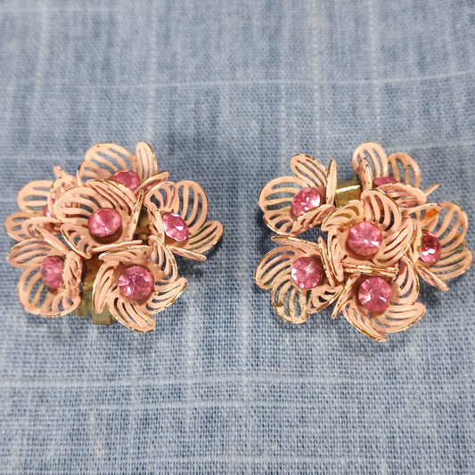 1950s Vintage Flower Clip Earrings with Pink Rhinestones and Enamel