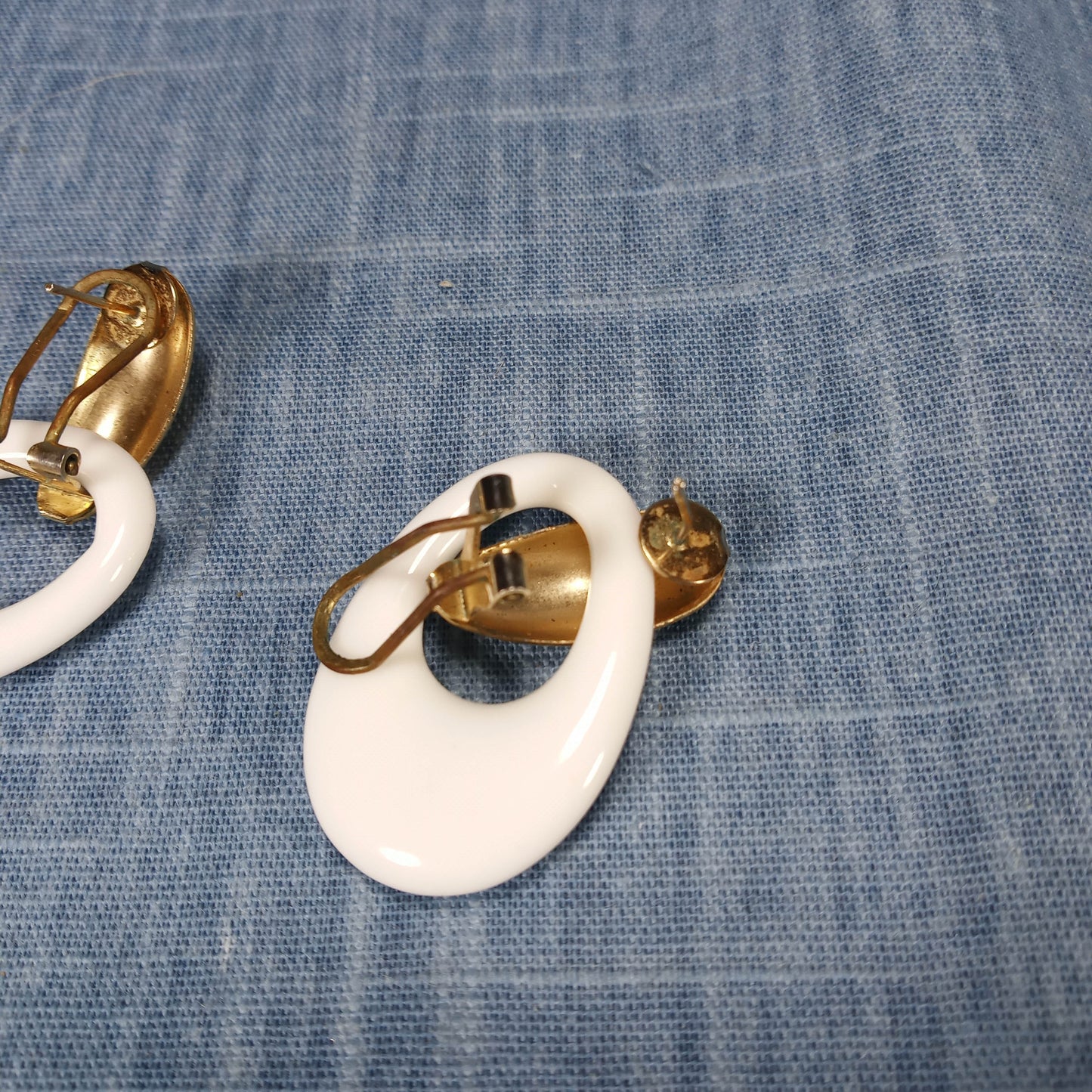 1980s Vintage Hoop Pierced Earrings with White Oval Drops