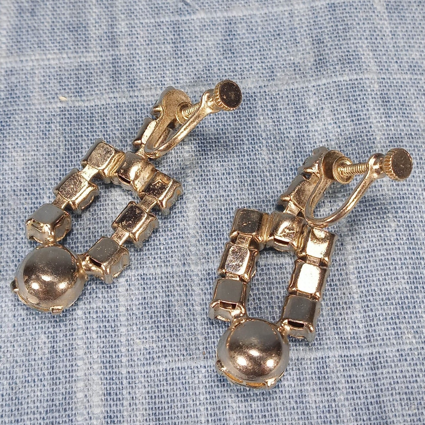 1950s Vintage Drop Screw Back Earrings with Clear Rhinestones