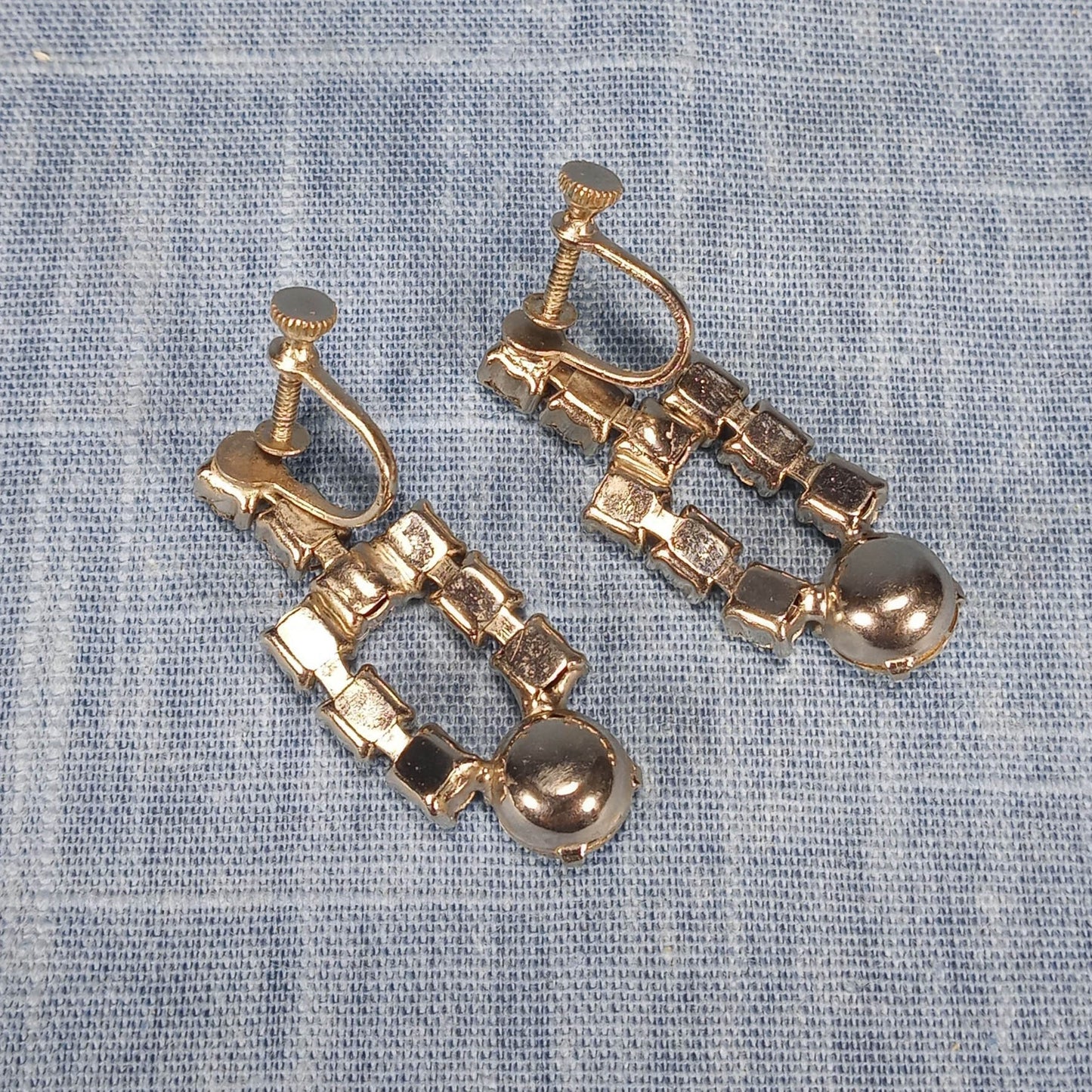 1950s Vintage Drop Screw Back Earrings with Clear Rhinestones