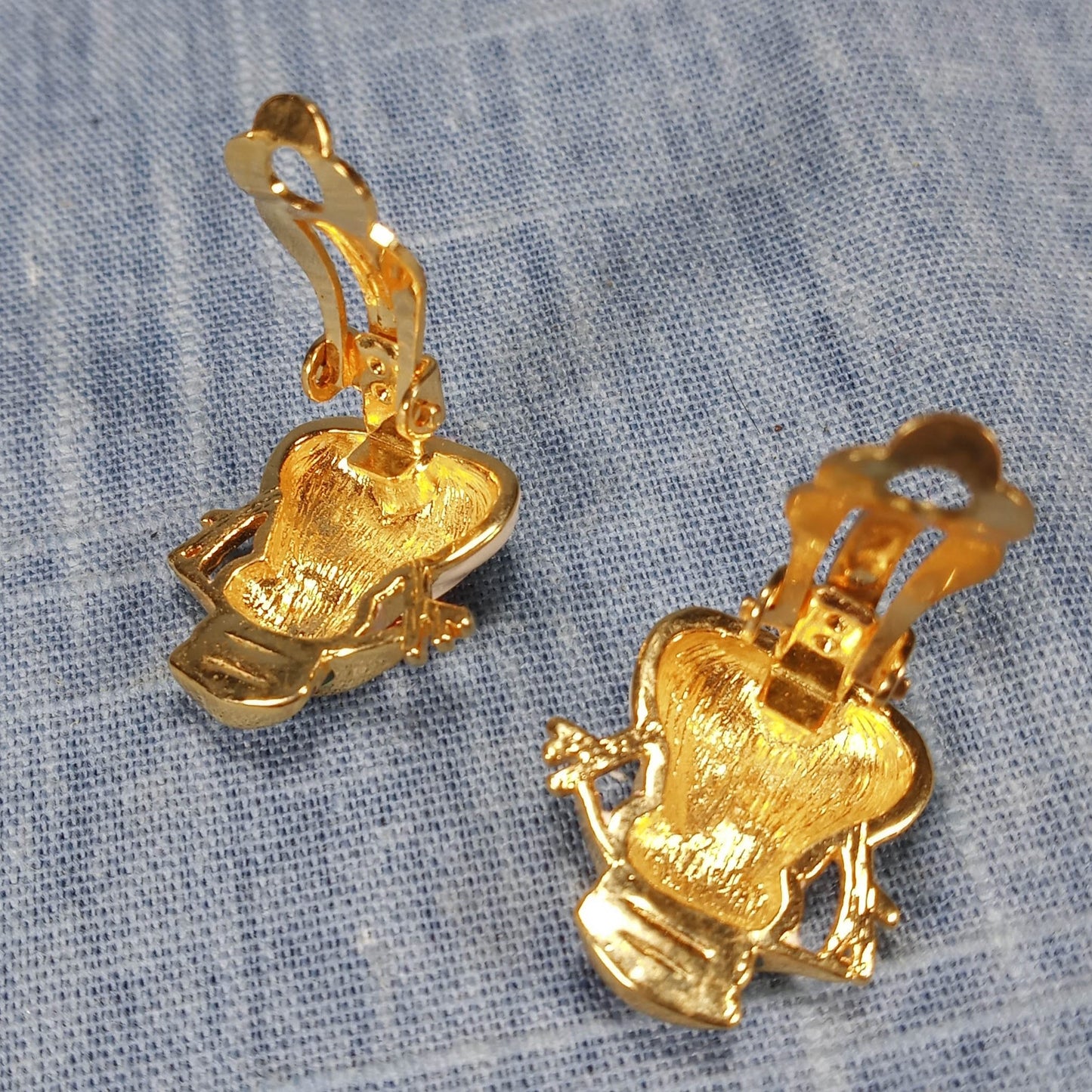 1980s Vintage Snowman Clip Earrings in Red, Green, and Gold Enamel
