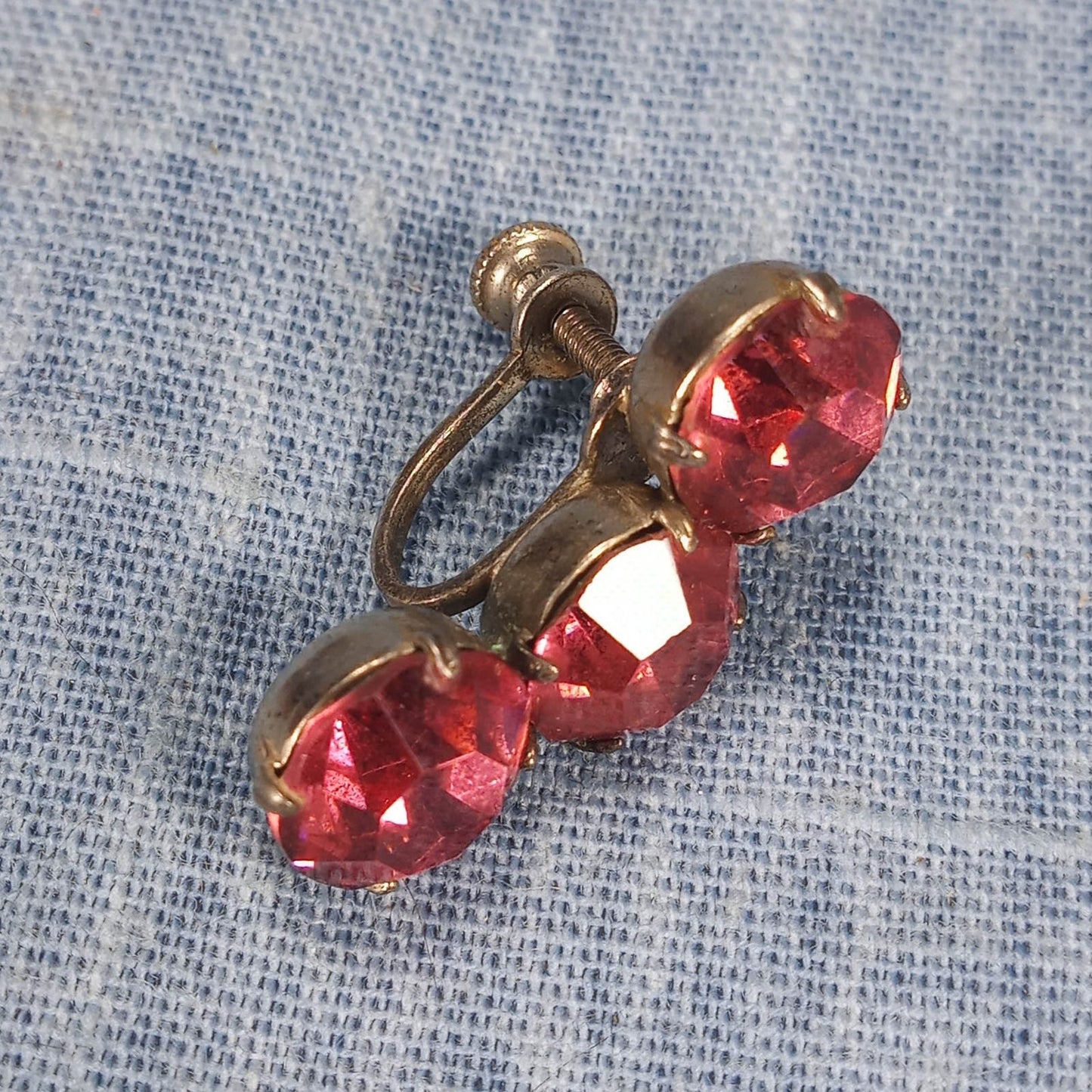 1950s Vintage Sterling Silver Screw Back Earrings with Three Pink Rhinestones