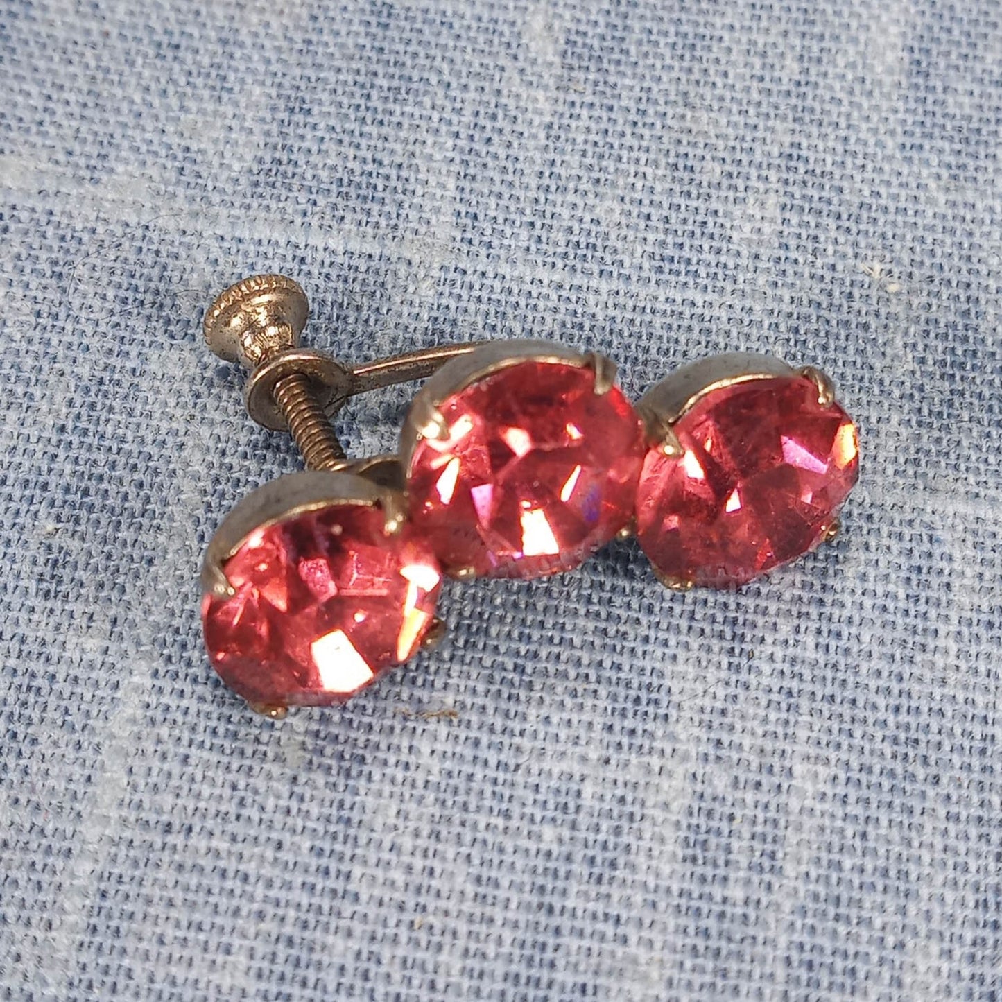 1950s Vintage Sterling Silver Screw Back Earrings with Three Pink Rhinestones