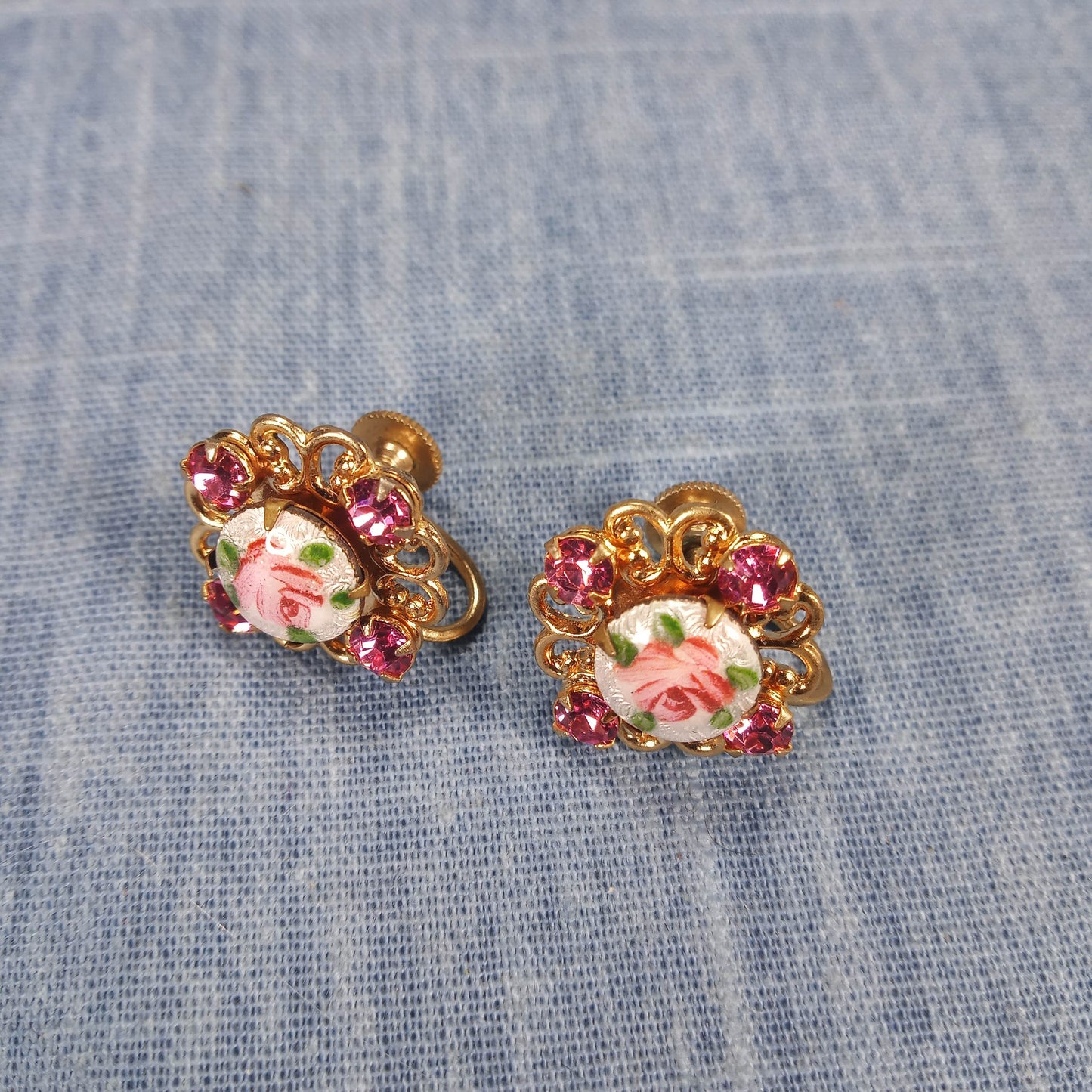 1960s Vintage Screw Back Earrings with Red Rhinestones around a Painted Rose Center