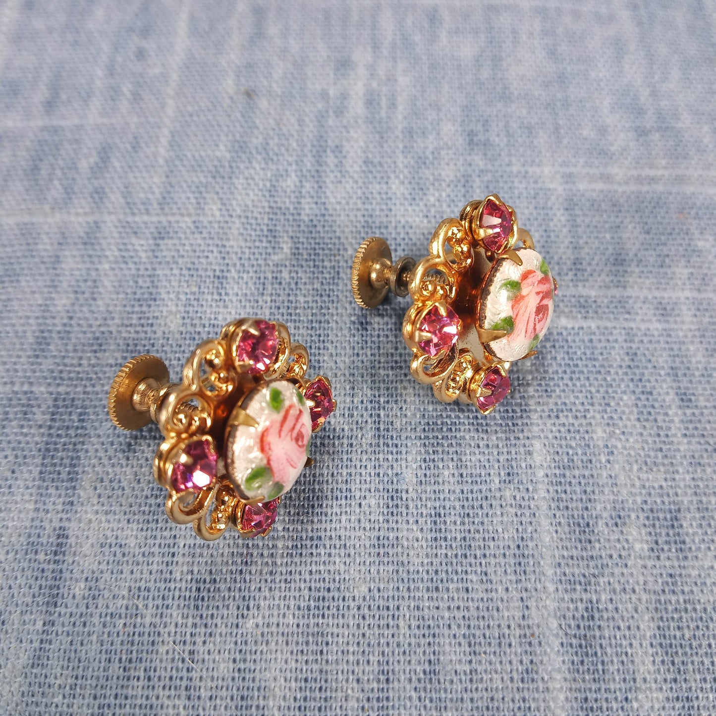 1960s Vintage Screw Back Earrings with Red Rhinestones around a Painted Rose Center