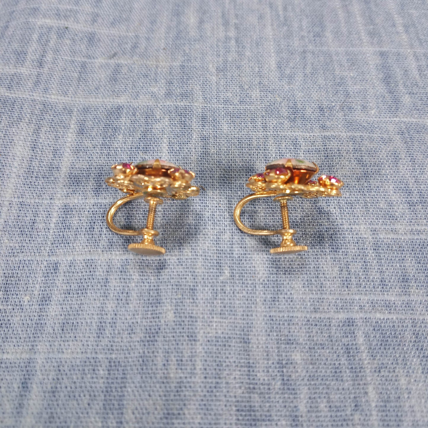 1960s Vintage Screw Back Earrings with Red Rhinestones around a Painted Rose Center