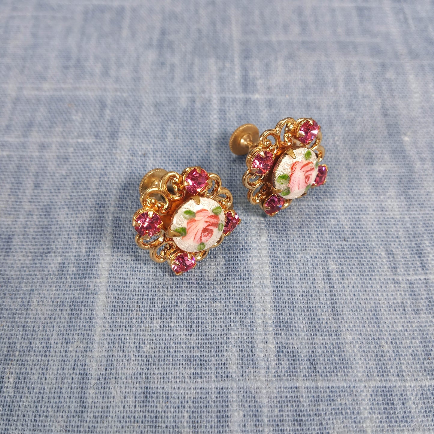 1960s Vintage Screw Back Earrings with Red Rhinestones around a Painted Rose Center