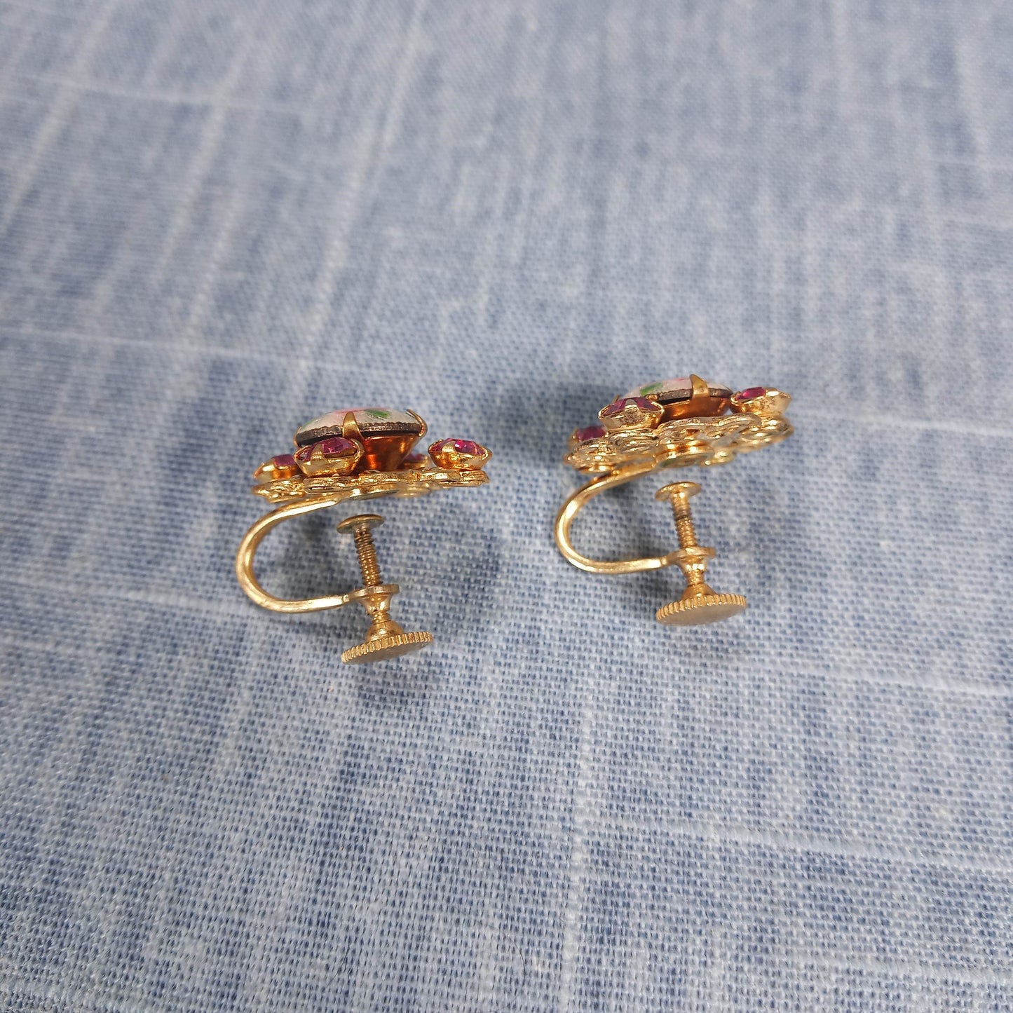 1960s Vintage Screw Back Earrings with Red Rhinestones around a Painted Rose Center