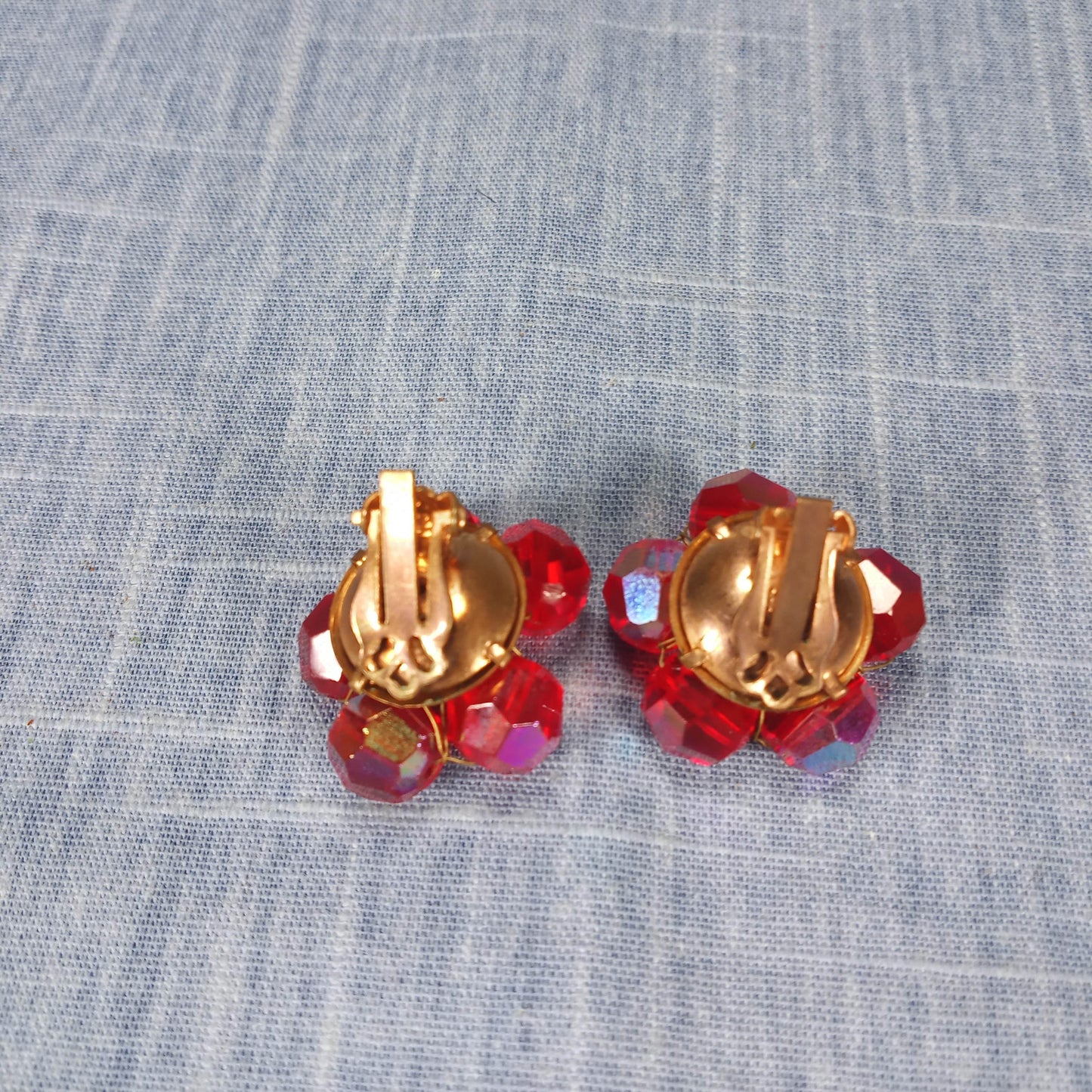 1950s Vintage Clip Earrings with Cherry Red Beads in a Flower Shape