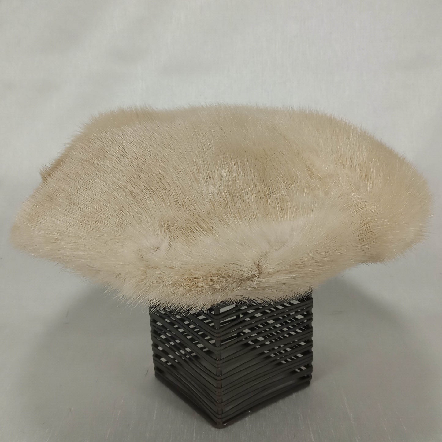 1960's Tourmaline Blond Mink Fur Hat by Jindo