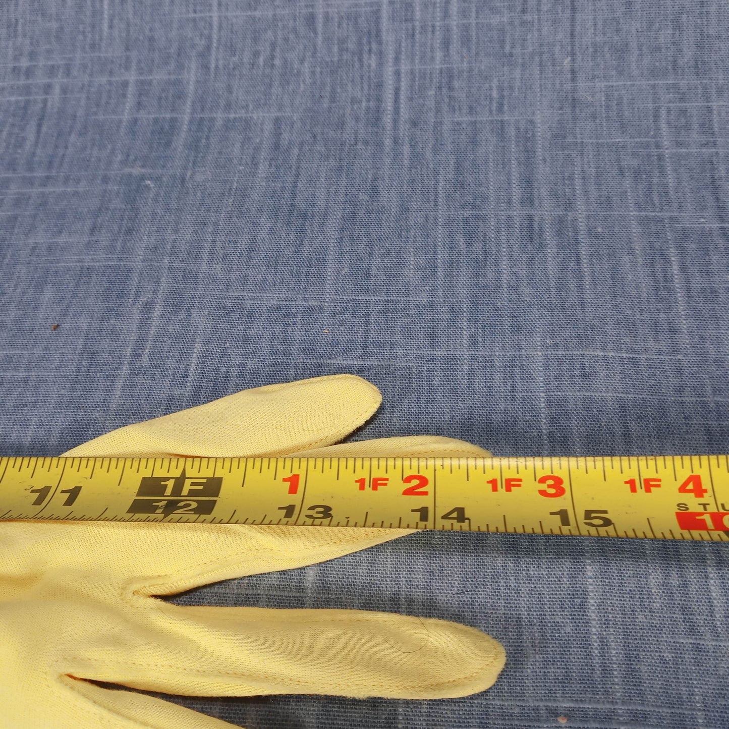 1950s Yellow Long Ruched Opera Gloves