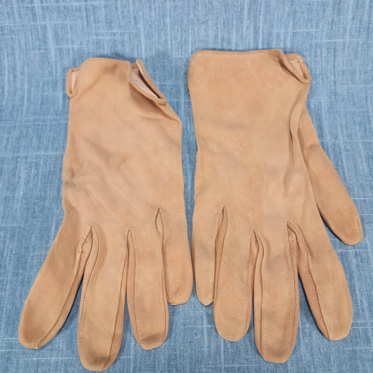 1960s Vintage Caramel Suede Driving Gloves