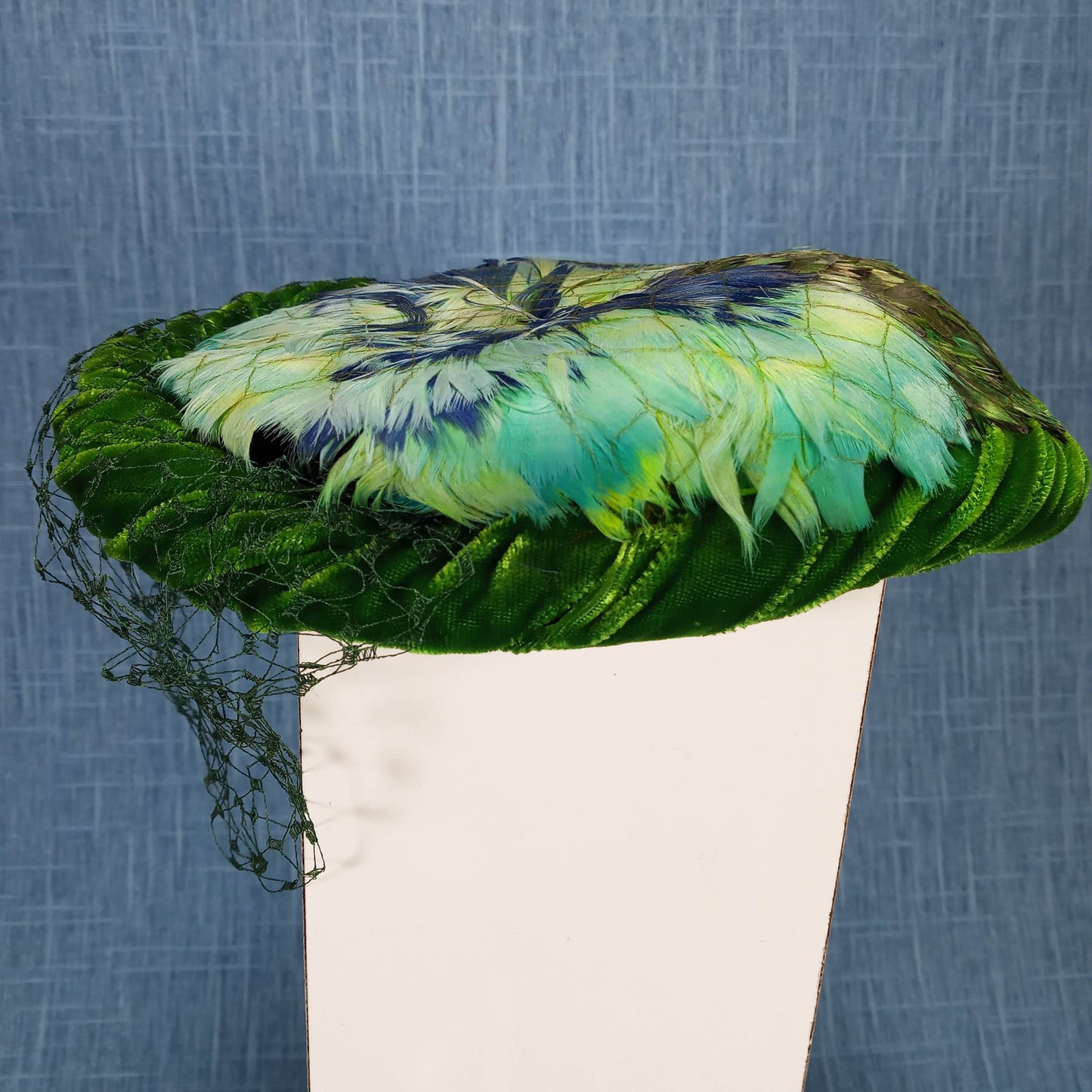 1950s Green Velvet with Blue Feathers Hat