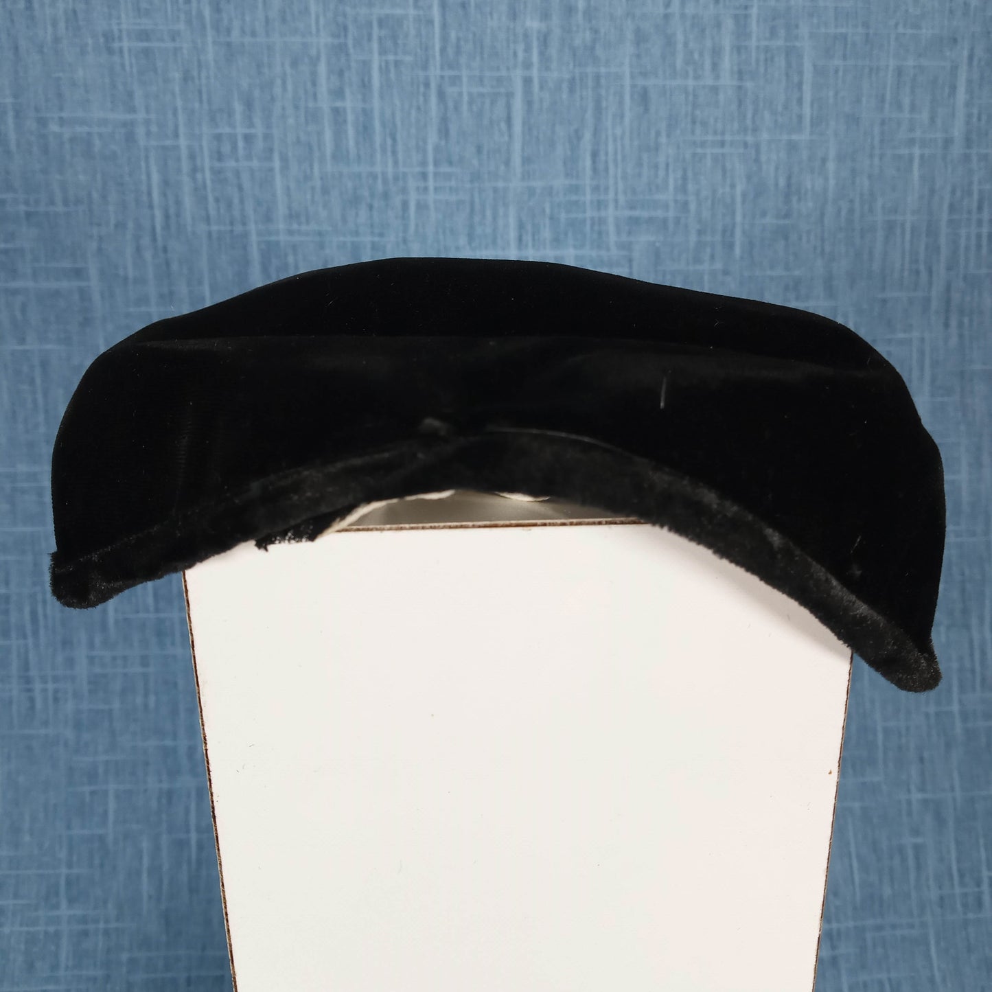 1940s Black Velvet Dinner Hat by Carroll