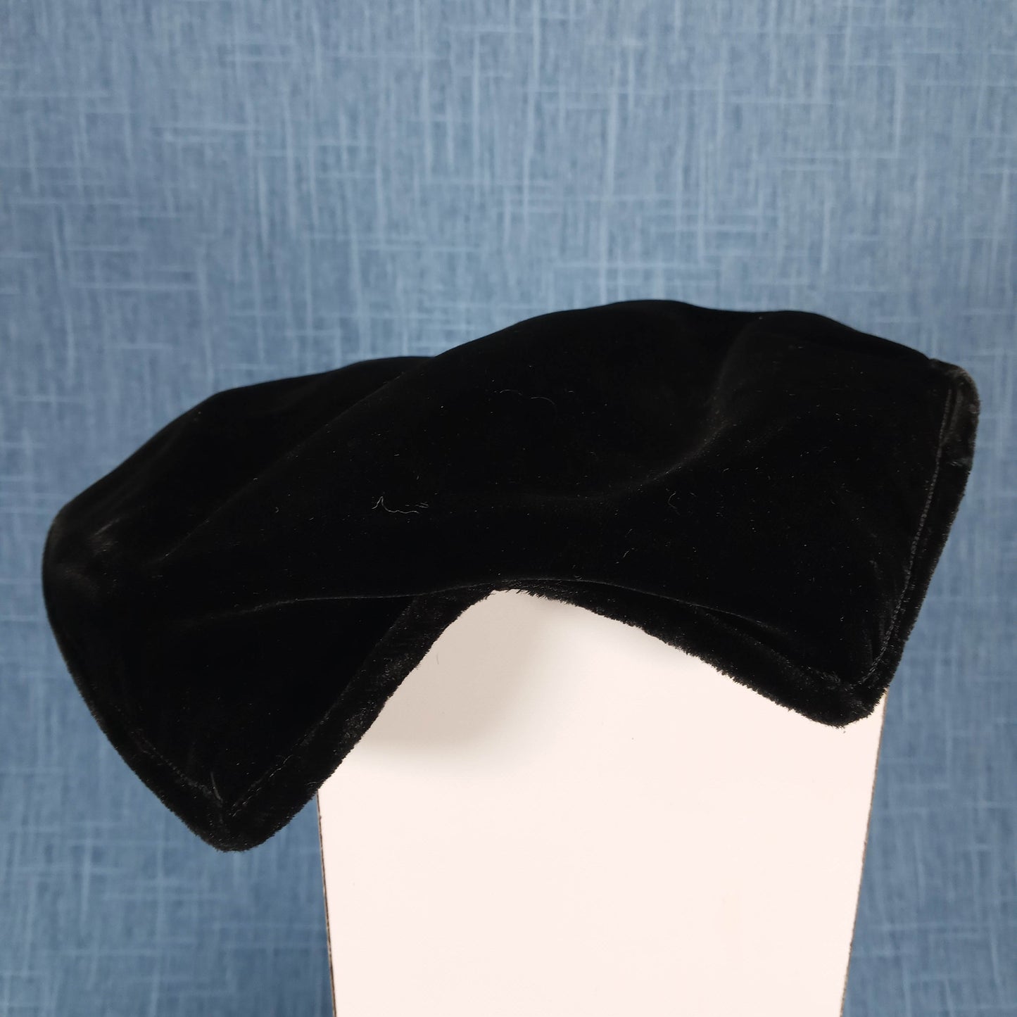1940s Black Velvet Dinner Hat by Carroll
