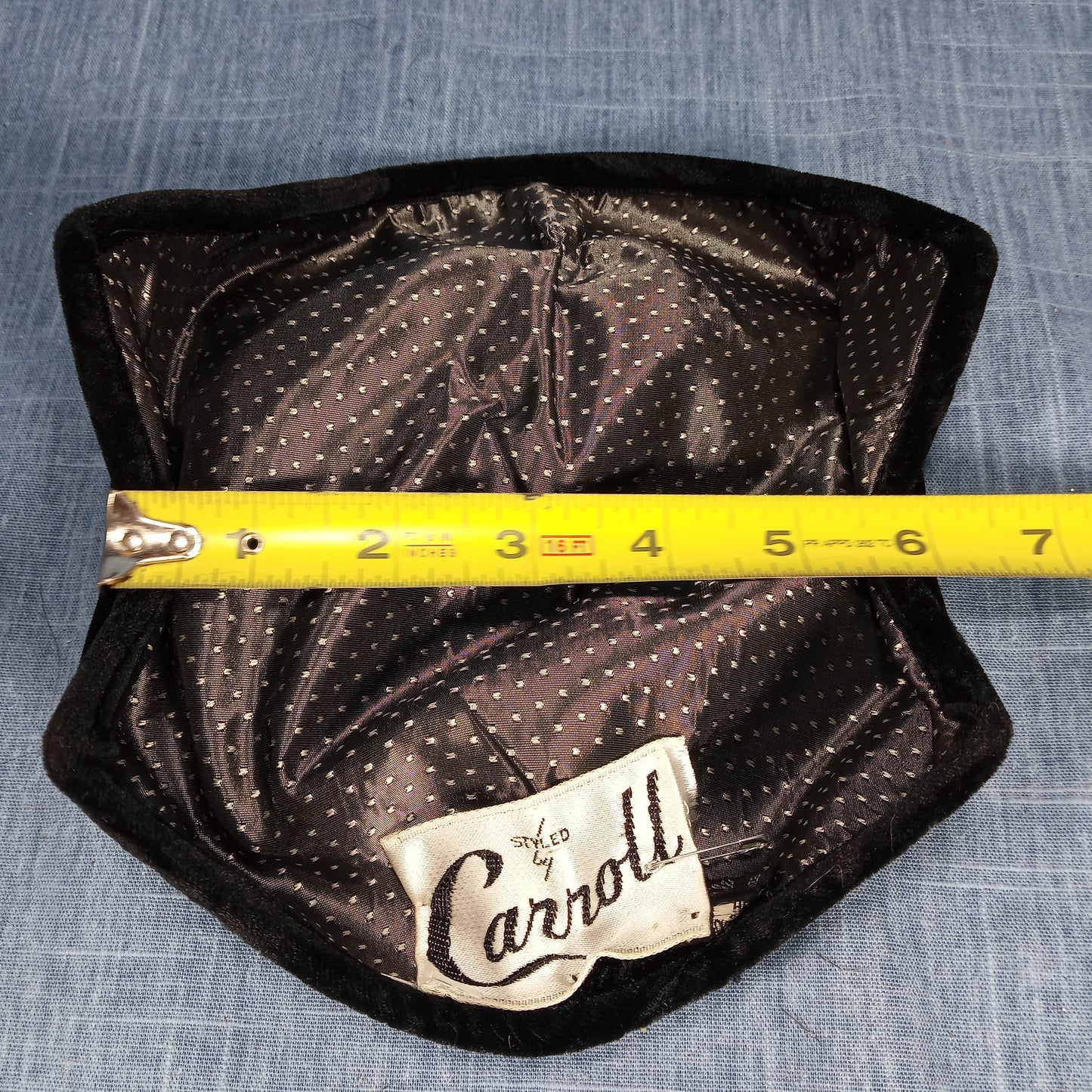 1940s Black Velvet Dinner Hat by Carroll